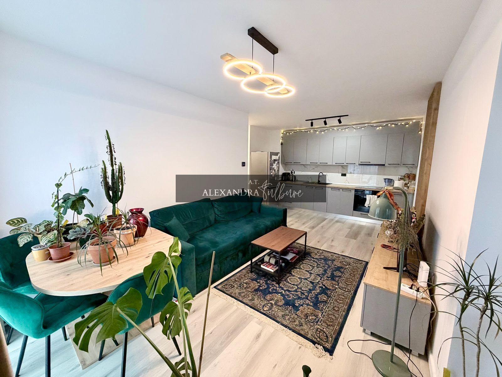 Apartament 3 camere, 62 mp, etaj intermediar, balcon. - 2