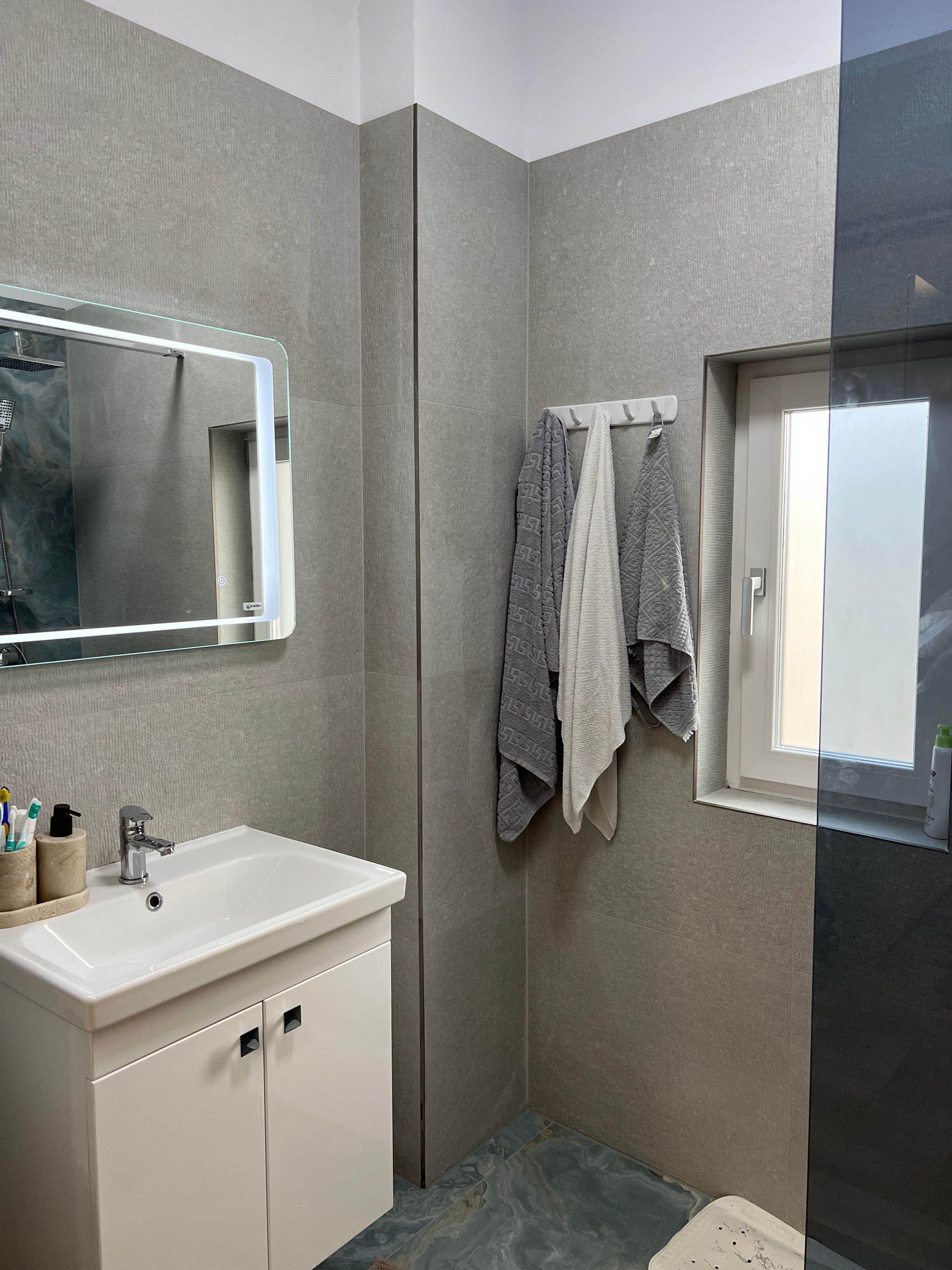 Apartament 3 camere | Prima închiriere | 72 mp utili + balcon 13 mp | - 10
