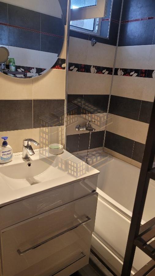 Apartament cu 2 camere, decomandat, centrala, de vanzare, zona Dacia - 12
