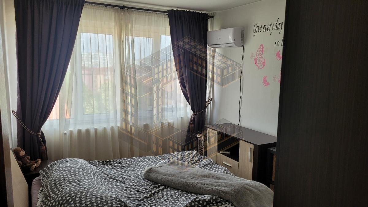 Apartament cu 2 camere, decomandat, centrala, de vanzare, zona Dacia - 2