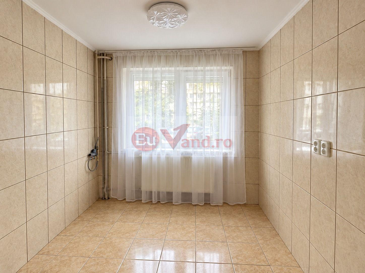 Apartament cu o camera de vanzare – Micro 40, parter, 27 mp, 33.500 E - 4