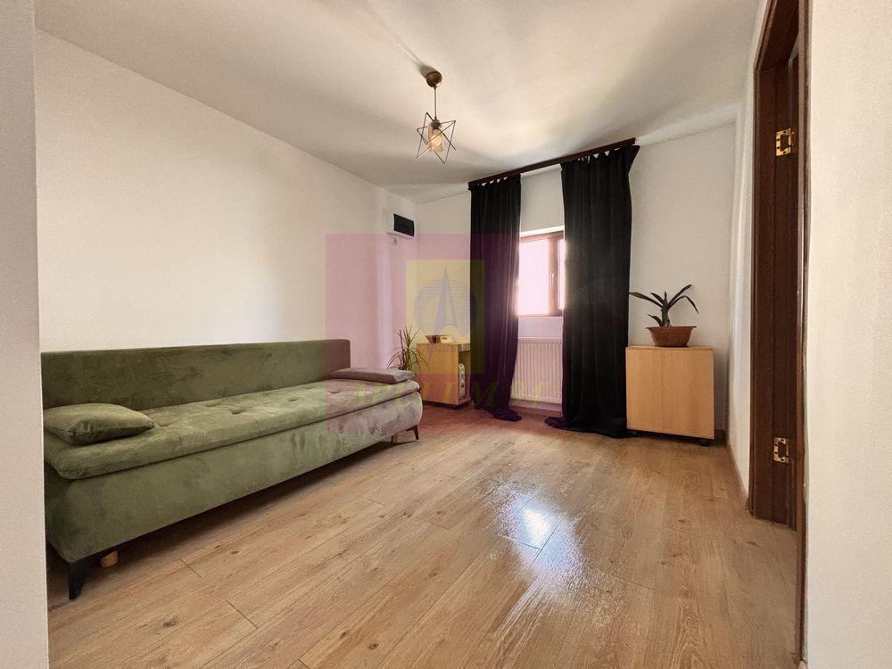 Apartament in vila Piata Rond Alba Iulia . - 1