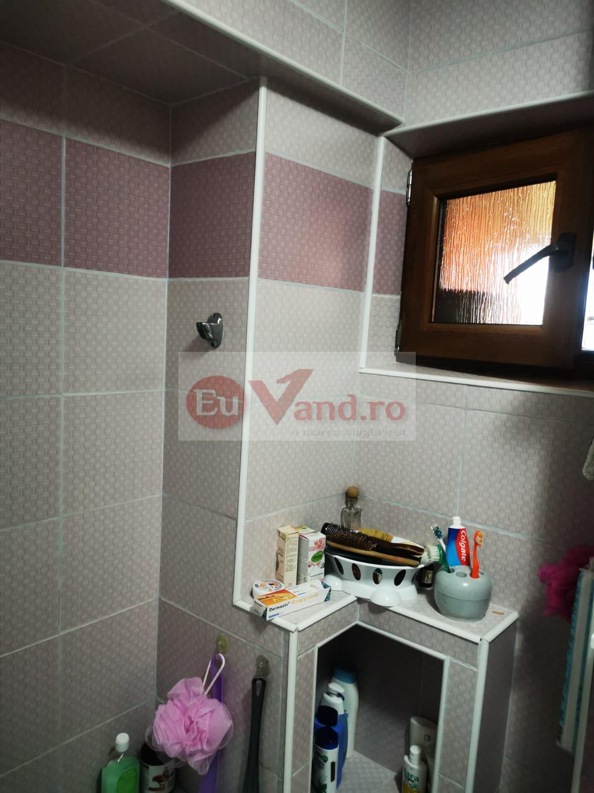 De vanzare apartament cu 3 camere Mazepa 1, BR-uri, etaj 4/10, 98.000 E - 3