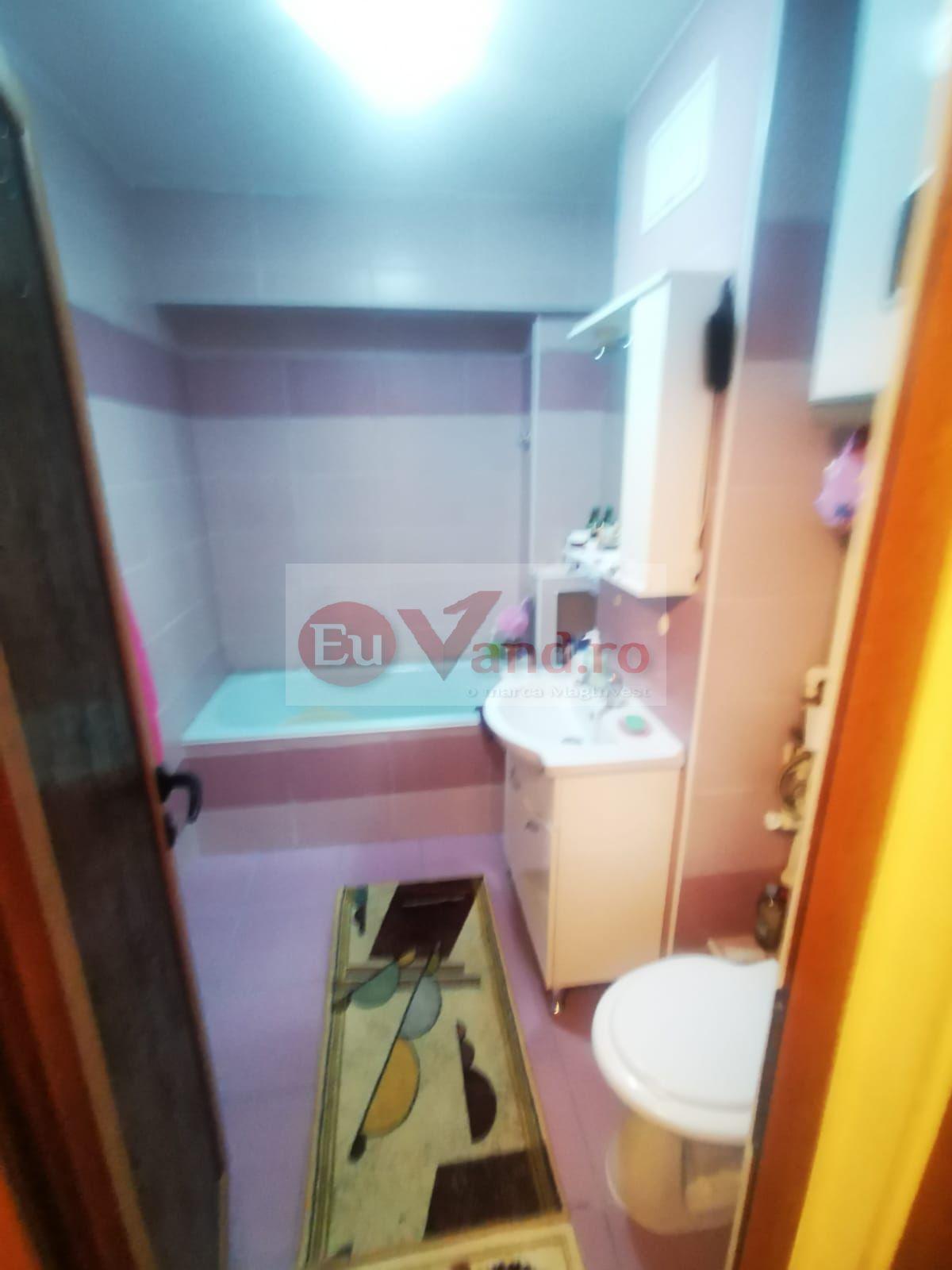 De vanzare apartament cu 3 camere Mazepa 1, BR-uri, etaj 4/10, 98.000 E - 9