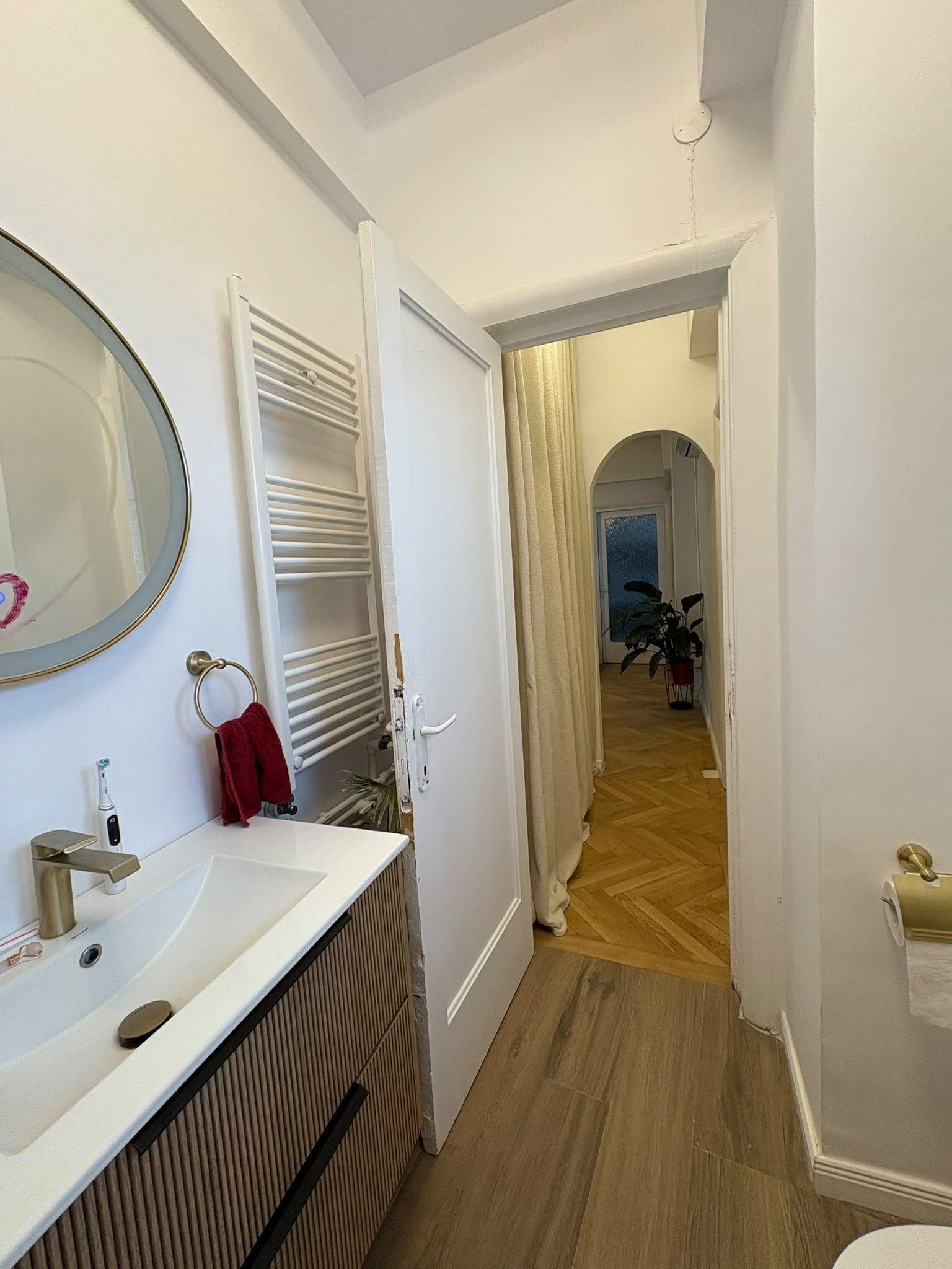 Apartament 4 camere Calea Victoriei Bloc Consolidat - 14