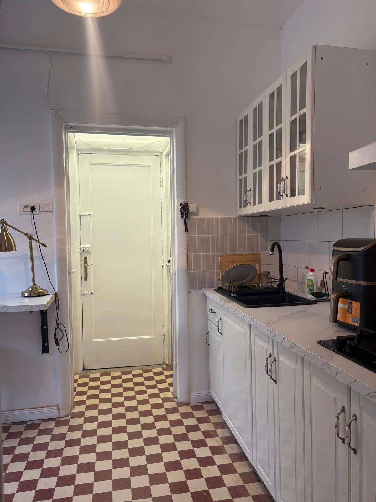 Apartament 4 camere Calea Victoriei Bloc Consolidat - 12