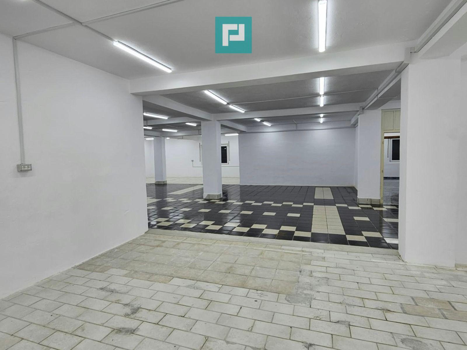 Proprietate impresionantă Sântana - 3500 mp utili - 11