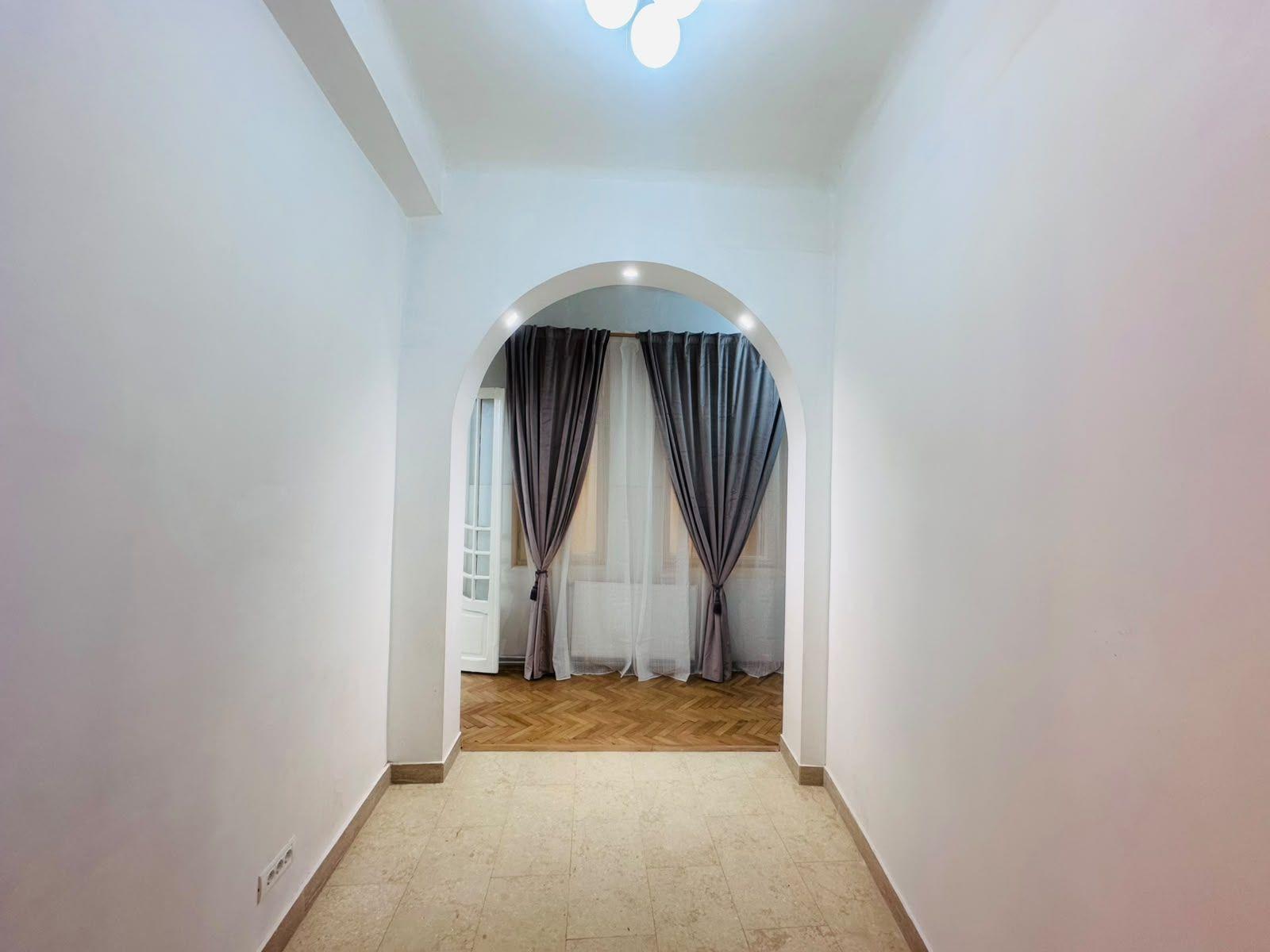 Studio dublu | Zona Armeneasca - Mosilor - 3
