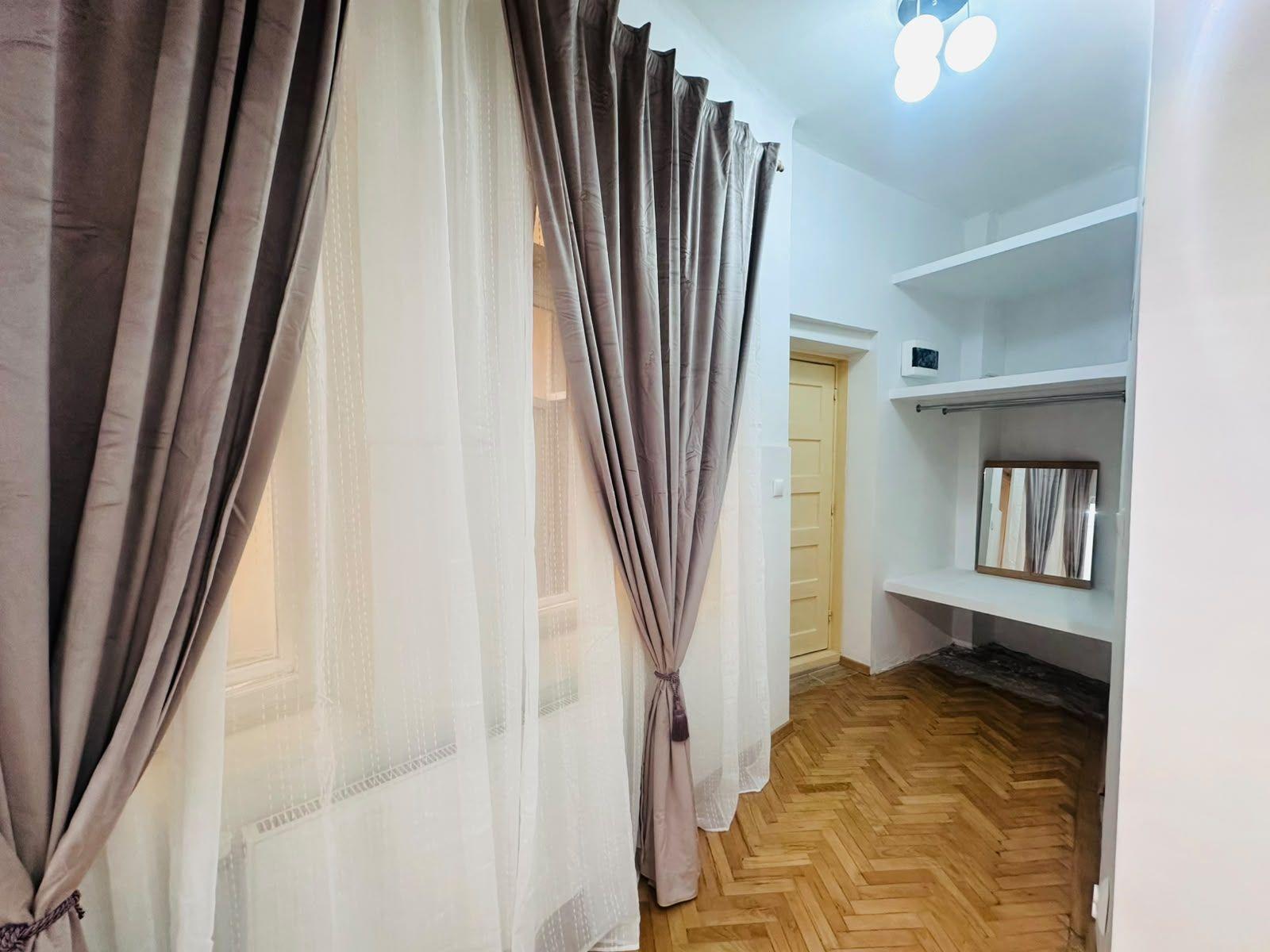 Studio dublu | Zona Armeneasca - Mosilor - 5