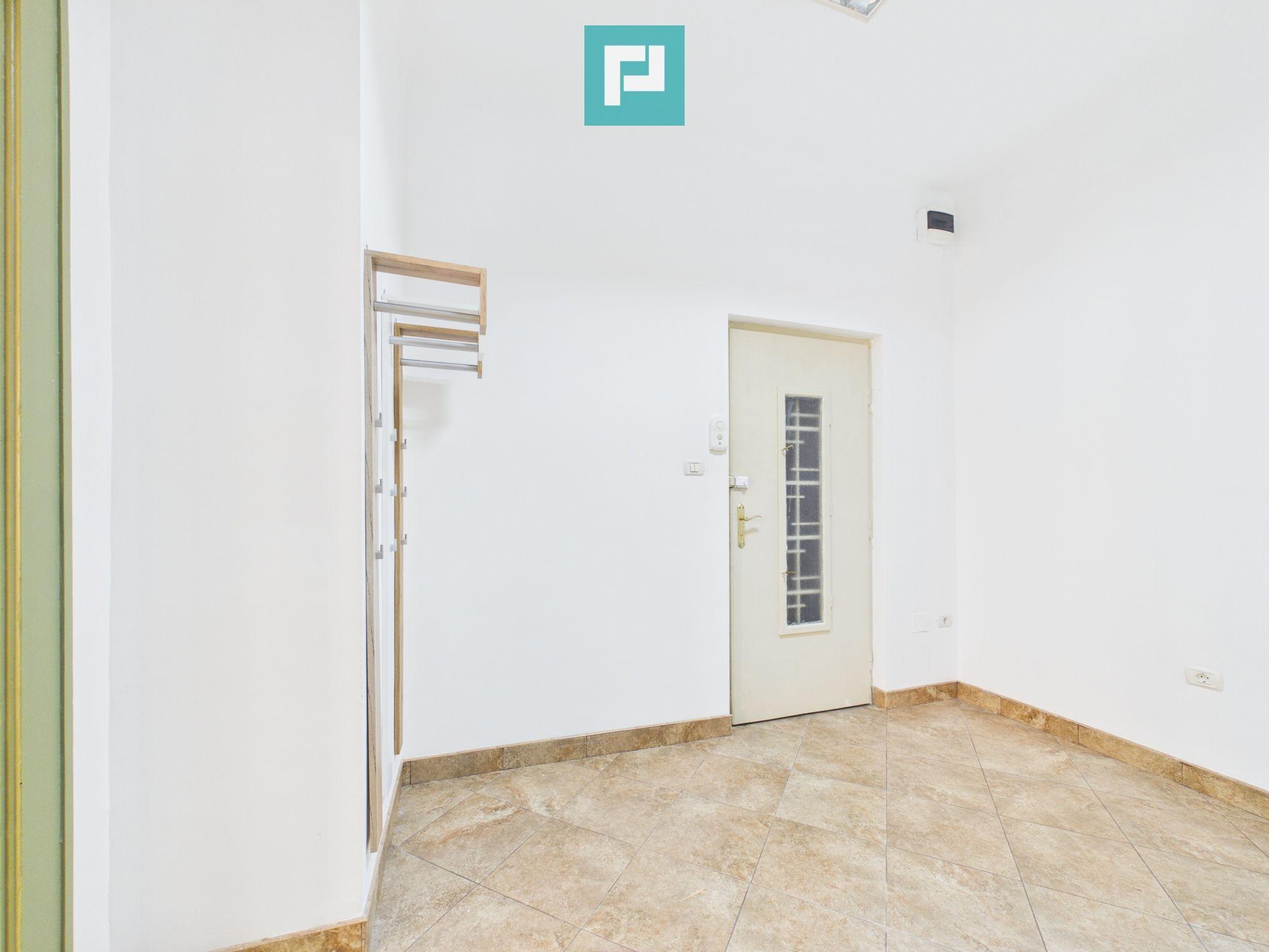 Apartament de închiriat cu 2 camere central, Arad - 13