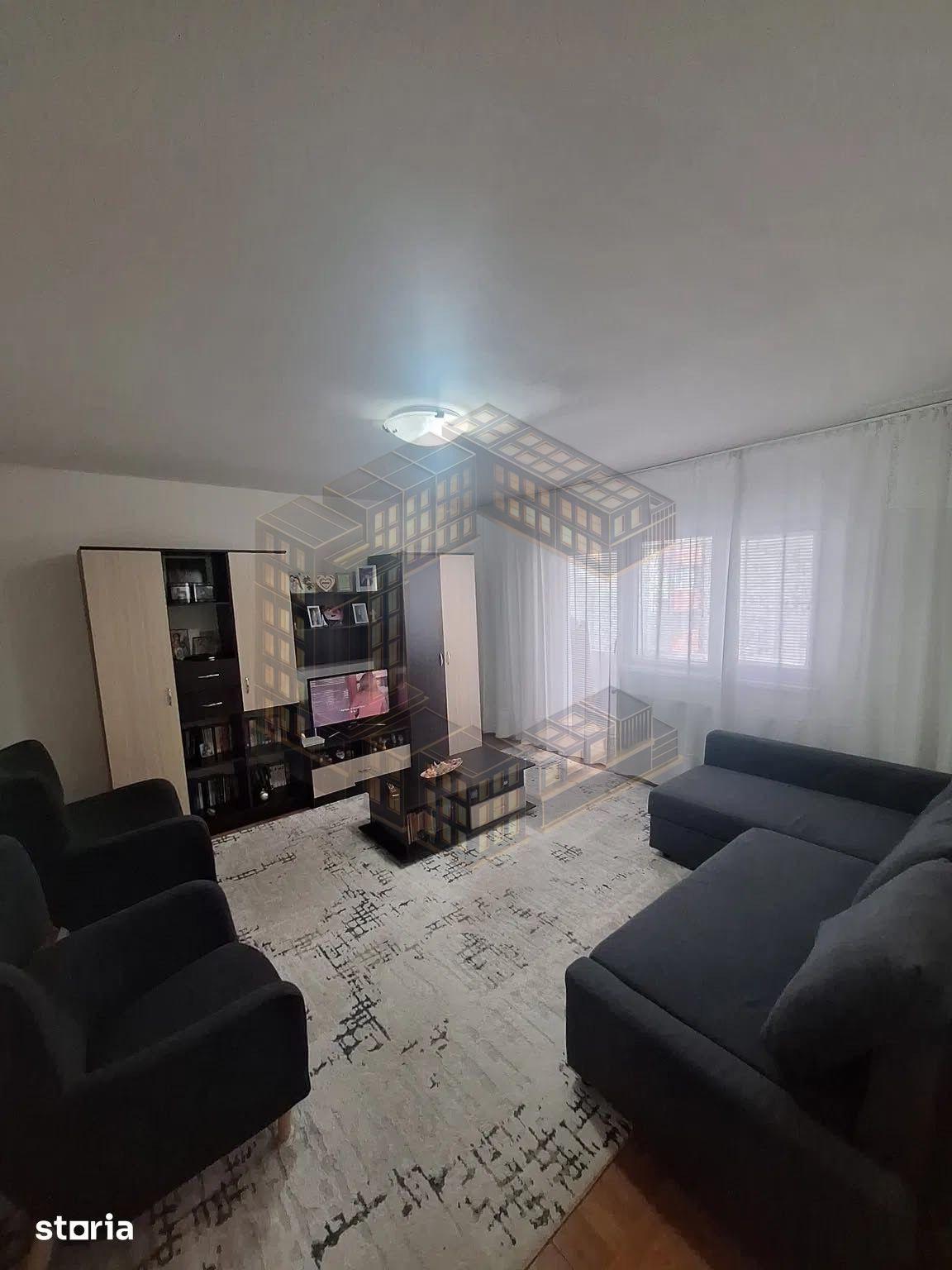 Apartament cu 3 camere,decomandat,etaj intermediar,de vânzare,Giroculu - 4