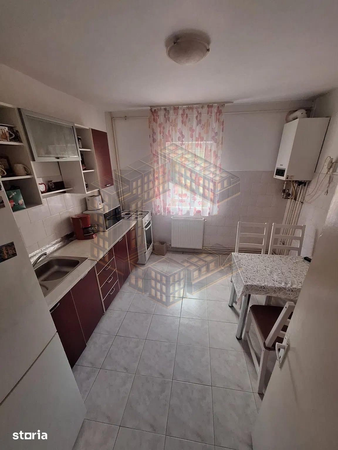 Apartament cu 3 camere,decomandat,etaj intermediar,de vânzare,Giroculu - 8