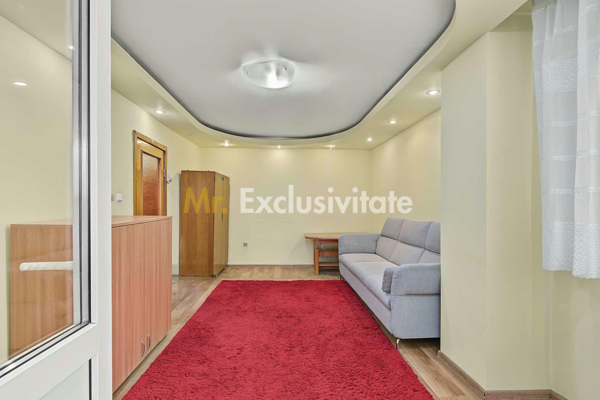Apartament 3 camere decomandat, et 1, zona Jumbo!