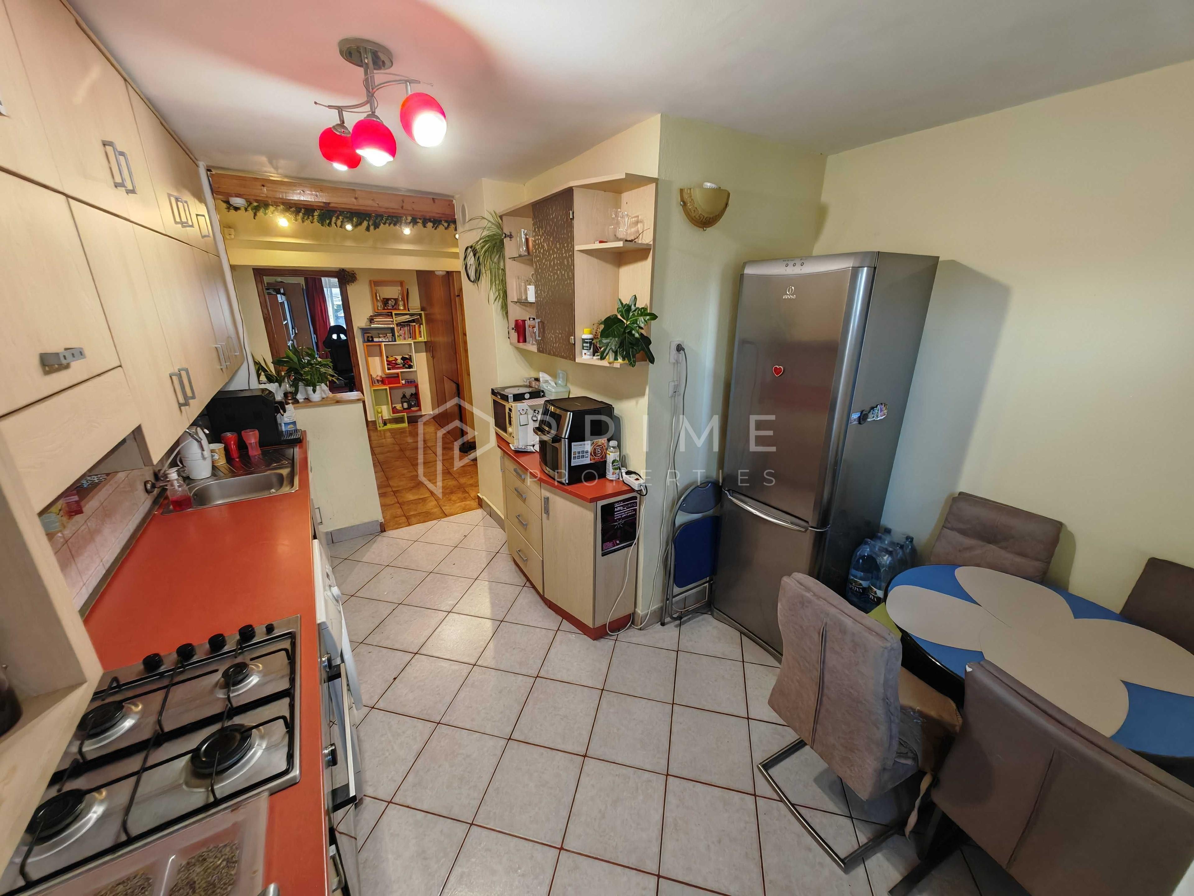 Apartament Spațios cu 3 Camere (76 mp Utili), 2 Băi și Vedere Însorită - 6