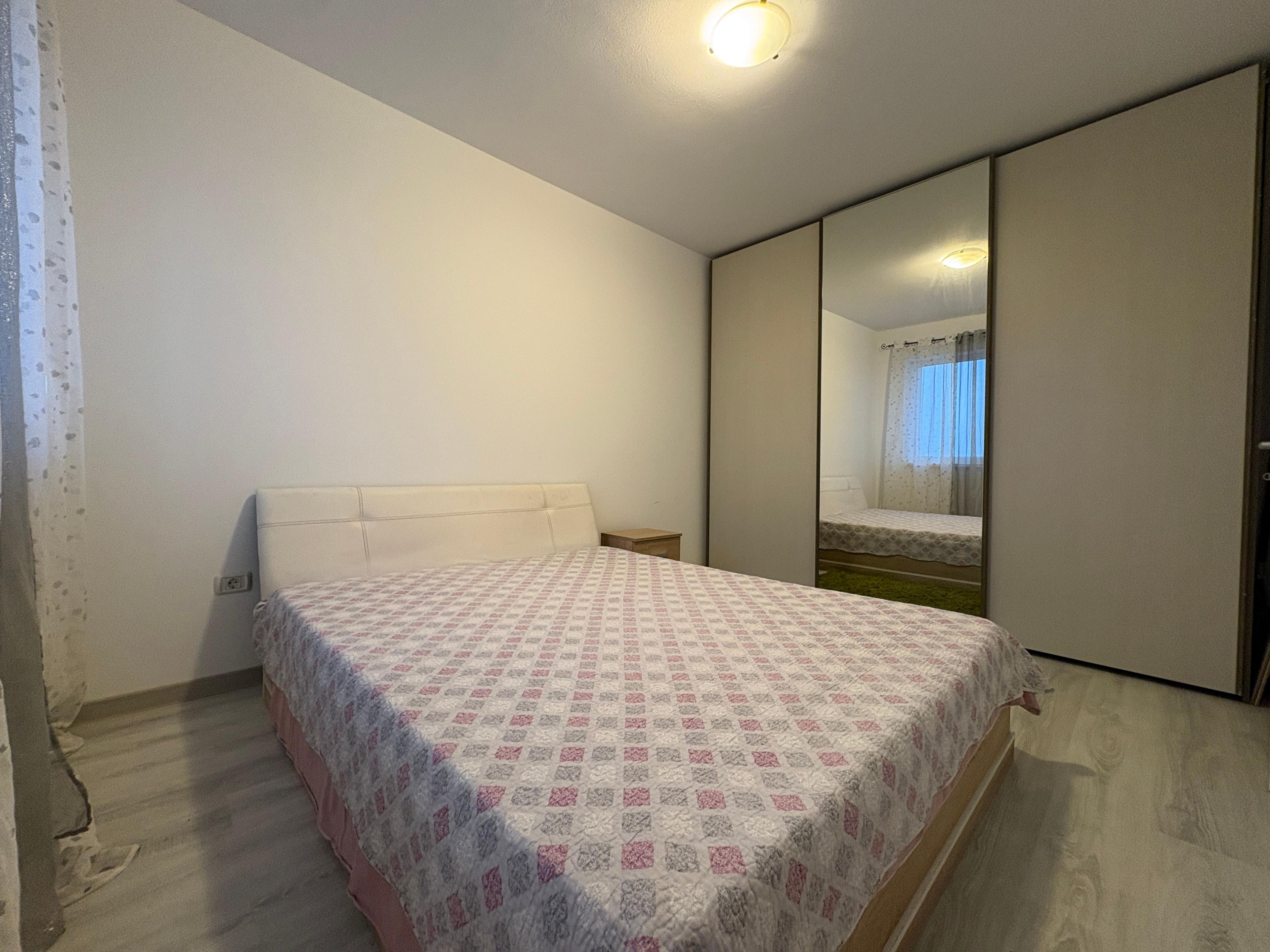 Apartament cu doua camere de inchiriat Sanpetru - 2