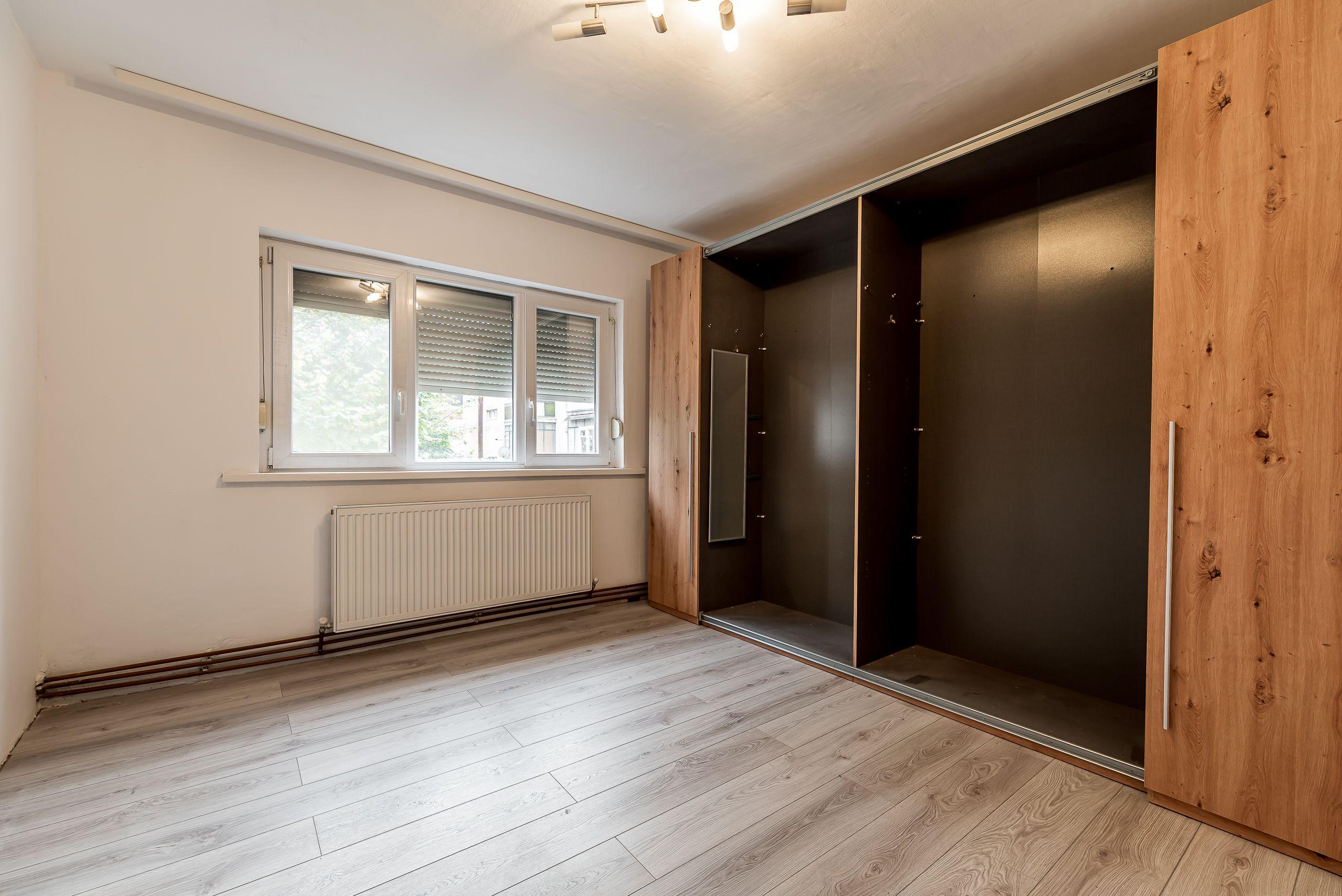 Apartament 2 camere decomandat - Etaj 2 - zona UTA - COMISION 0 - 3