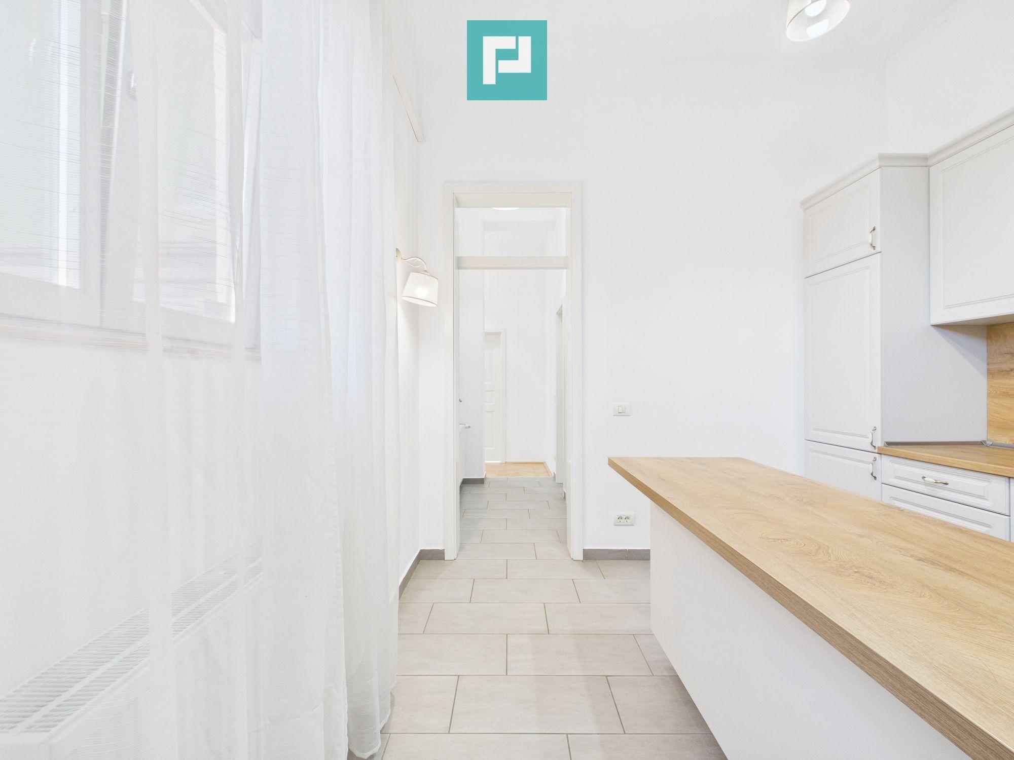 Apartament 3 camere, renovat în Zona Ultracentală - 1