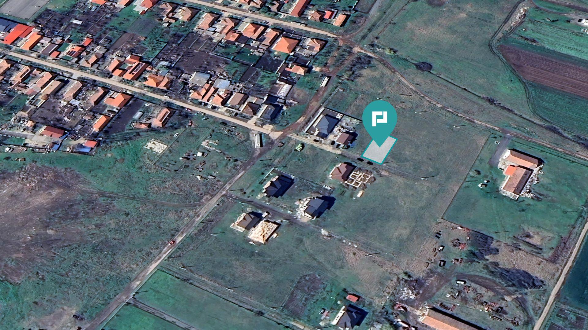 Loc de casa de 448mp în Livada - 1