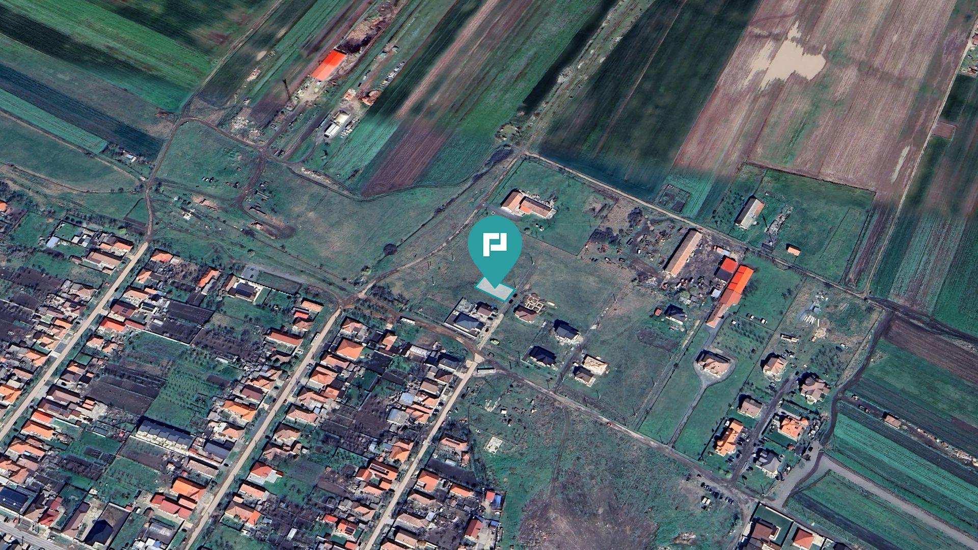 Loc de casa de 448mp în Livada - 4