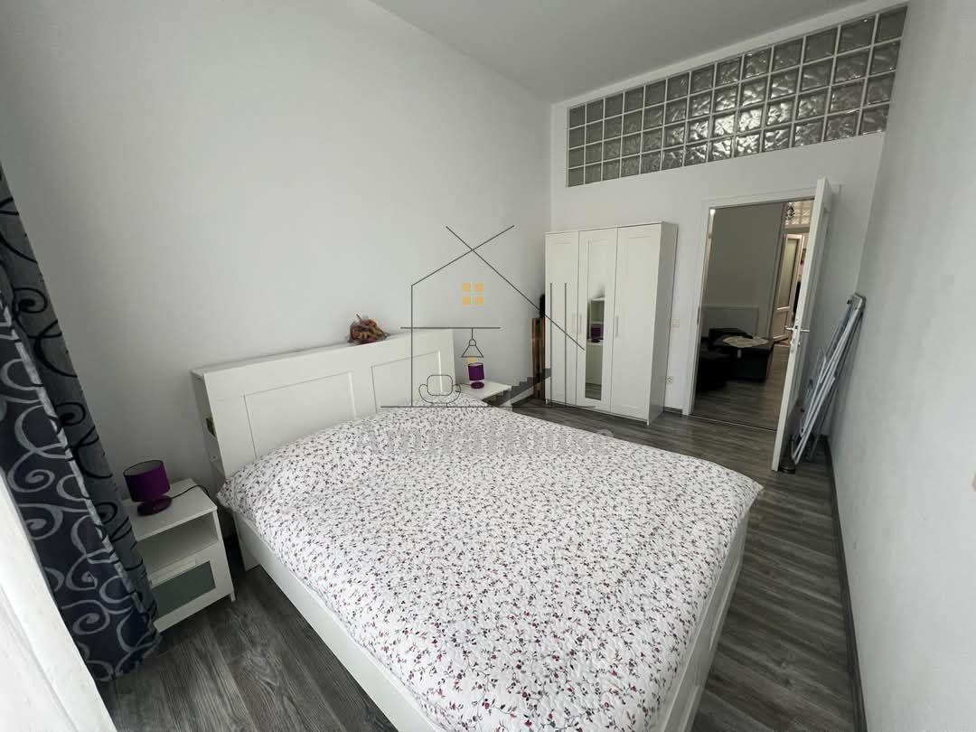 Apartament 3 camere, finisat, 75 mp si pod mansardabil, Bulevardul Eroilor - 16