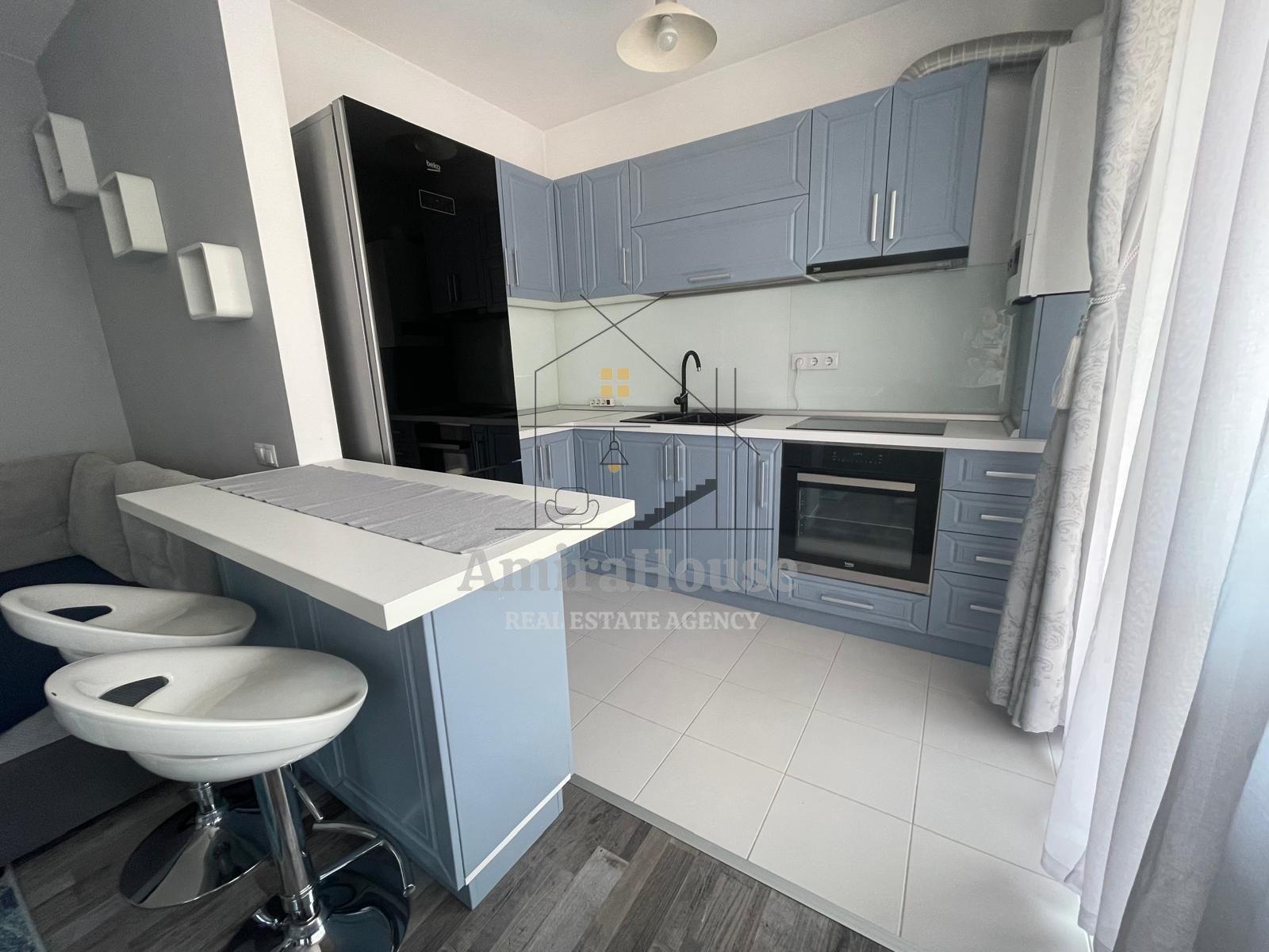 Apartament 3 camere, finisat, etaj 2, parcare subterana, Floresti str Sub Cetate - 3