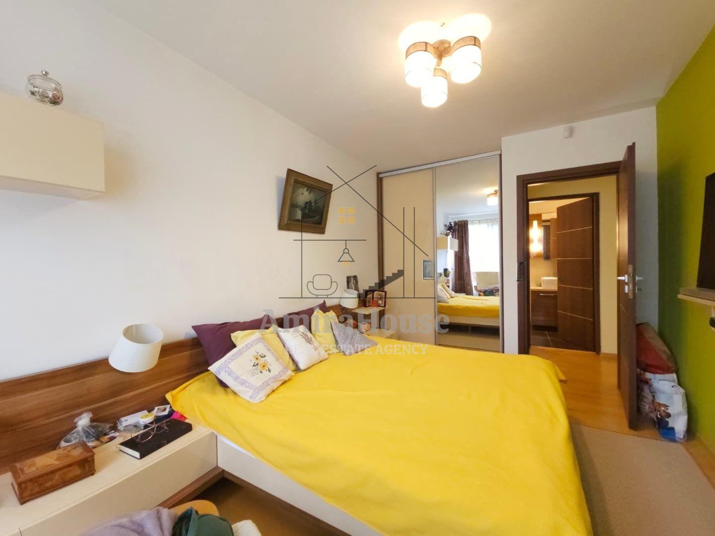 Casa individuala 5 camere, teren 600 mp, finisata, 167 mp utili zona str Oasului - 26