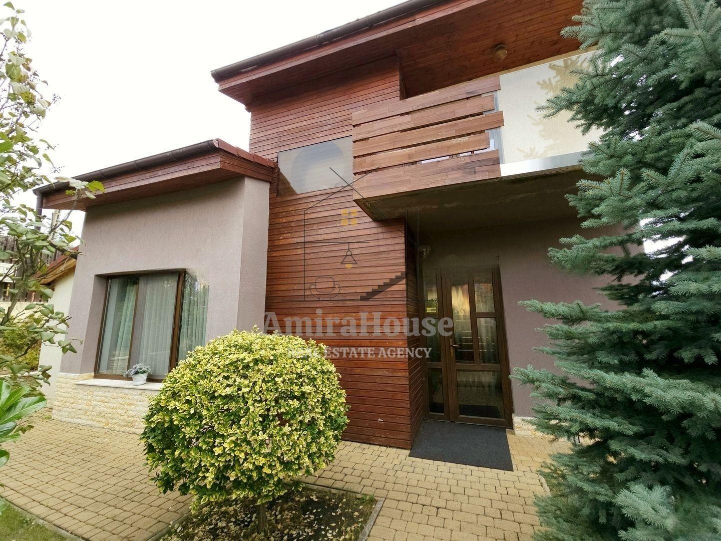 Casa individuala 5 camere, teren 600 mp, finisata, 167 mp utili zona str Oasului - 33