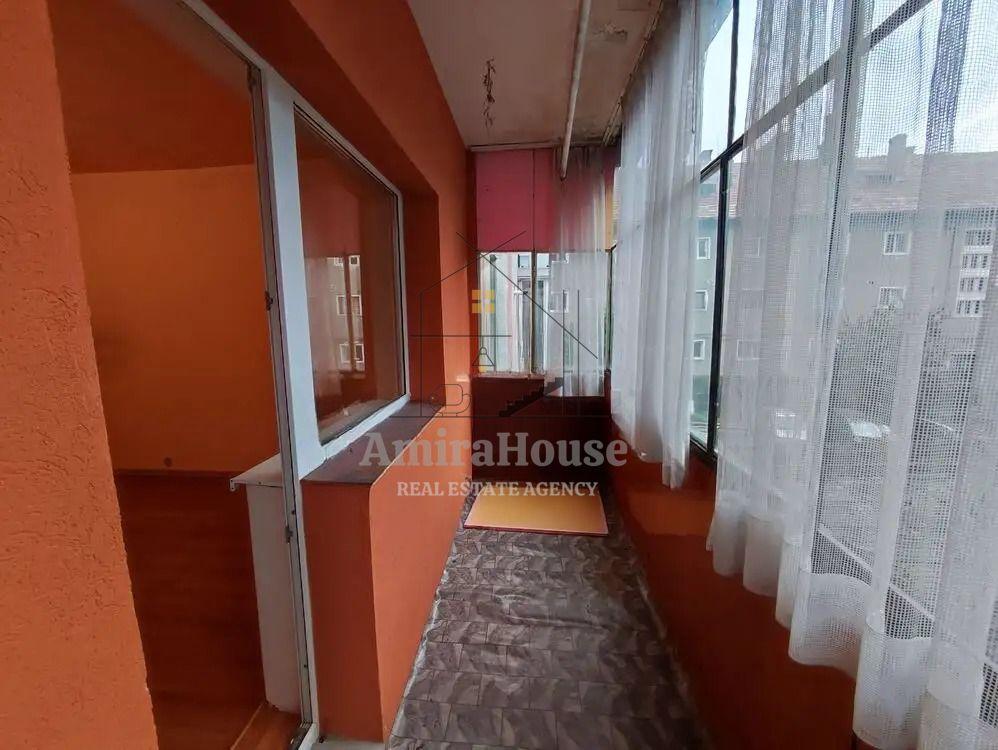 2.371 euro mpApartament 4 camere decomandat, 78 mp, et 1, zona str Maramuresului - 15