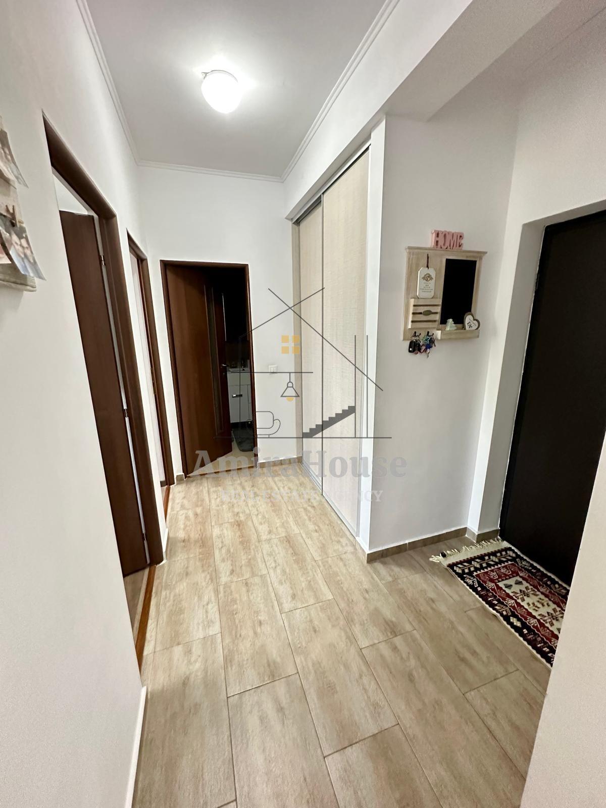 Apartament 3 camere, finisat, parcare, et 1, zona str Anina Marasti - 6