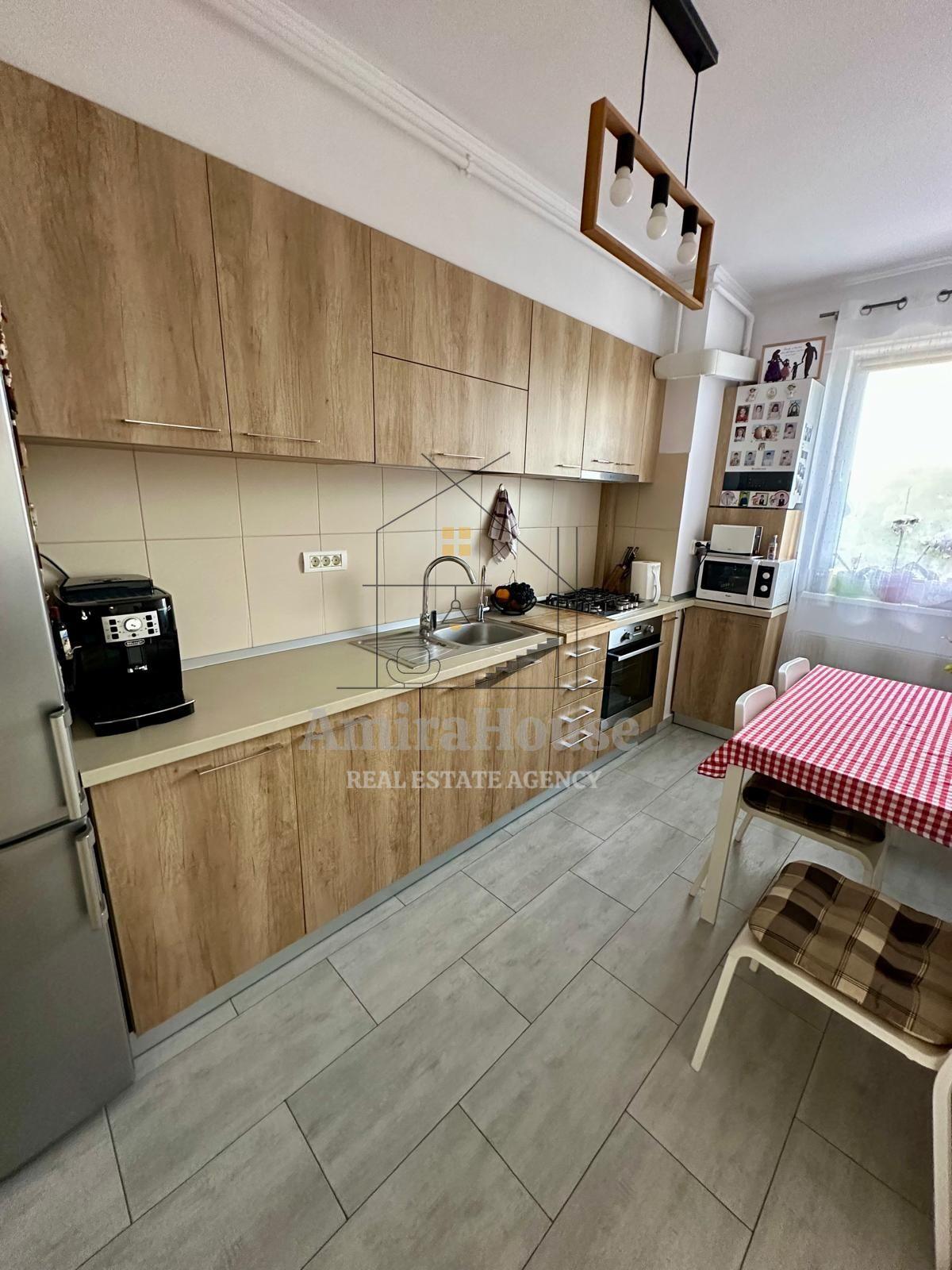 Apartament 3 camere, finisat, parcare, et 1, zona str Anina Marasti - 4