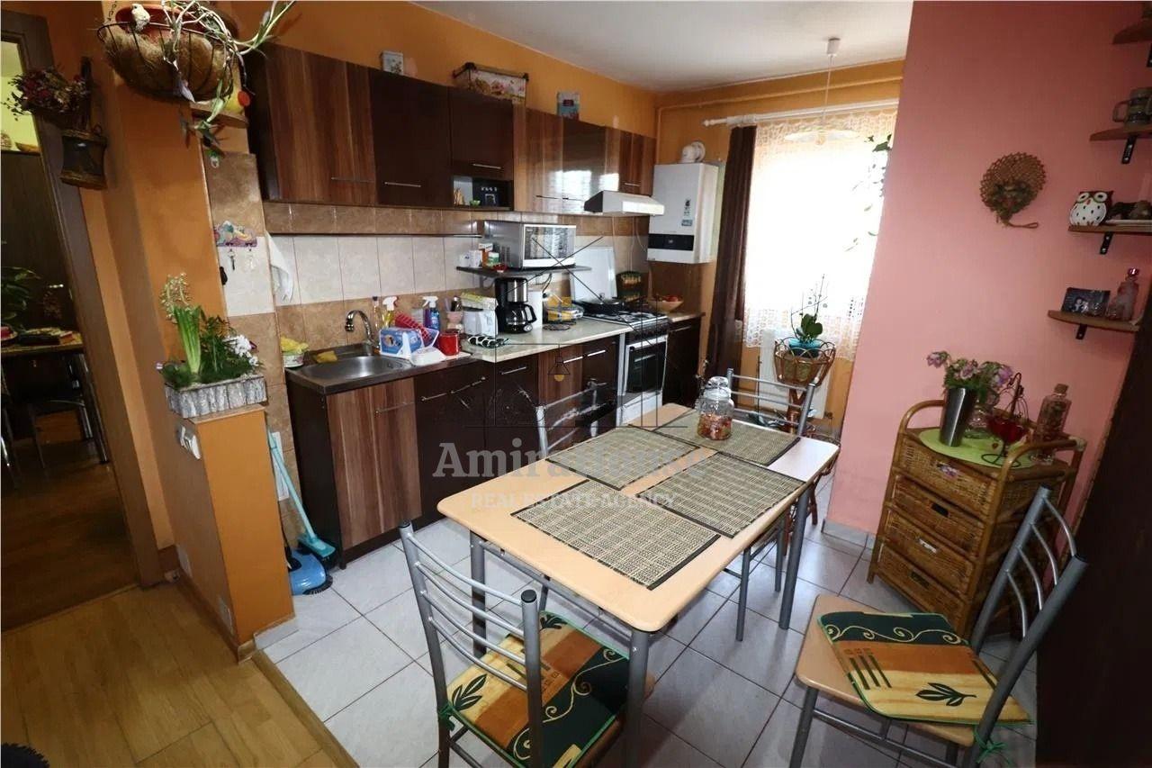 Apartament 3 camere la etajul 3 Intre Lacuri - 4