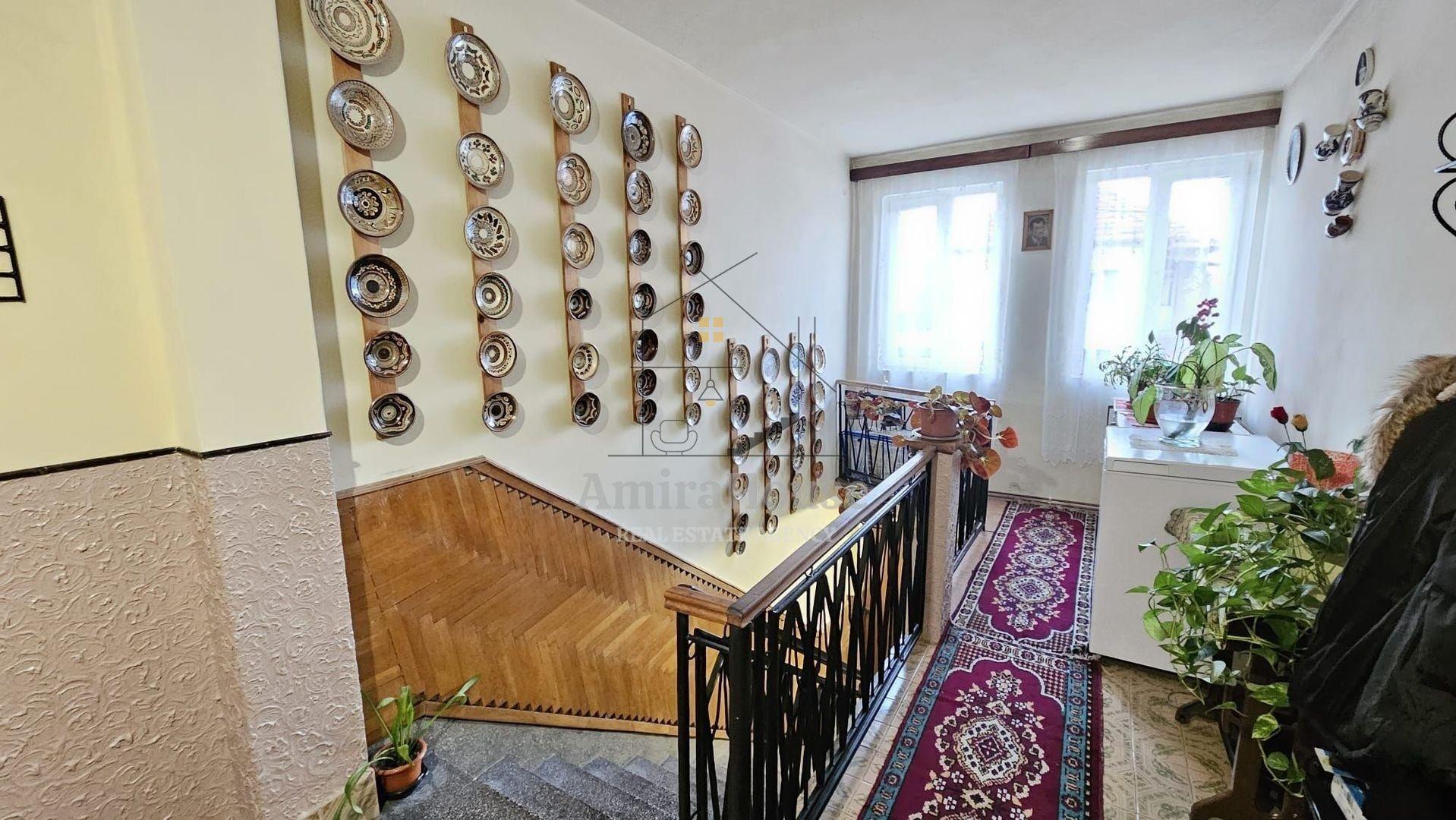 Casa individuala solida, 176 mp utili, 530 teren in cartierul Andrei Muresanu - 16
