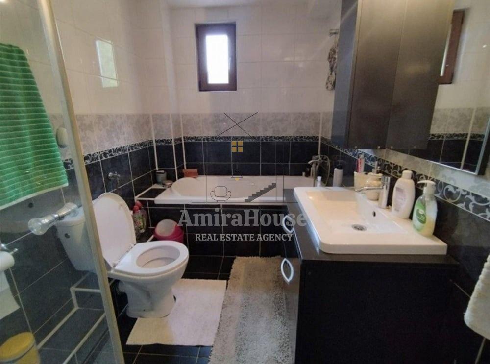 Casa individuala, teren 1.300 mp, Floresti zona str Tautului - 10