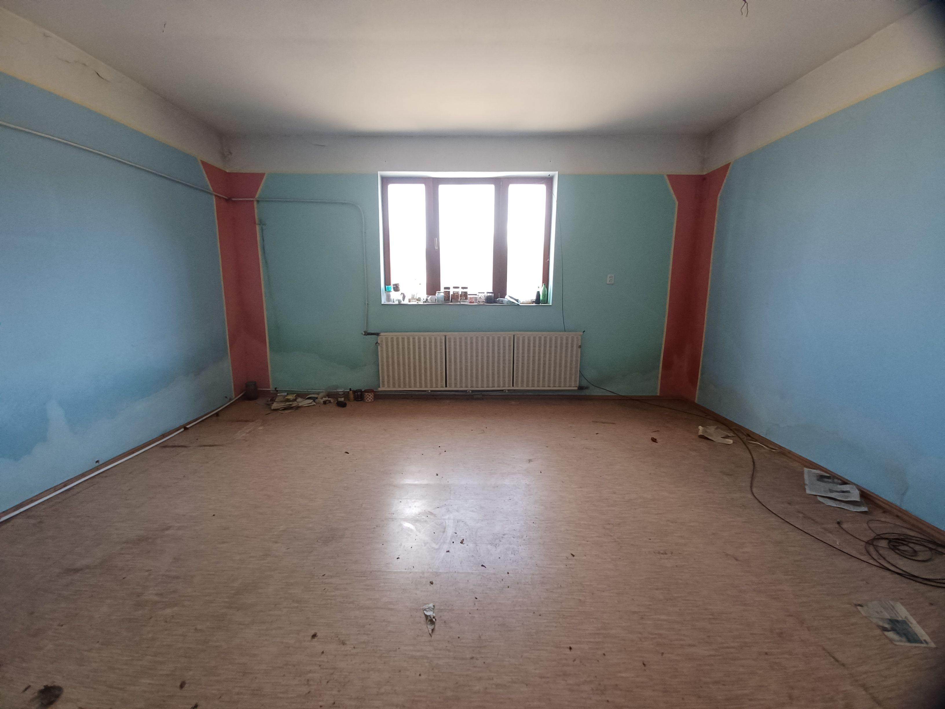 Casă, 500 mp, Muntele Găina. 600 E/lună (neg). Comision 0. - 23