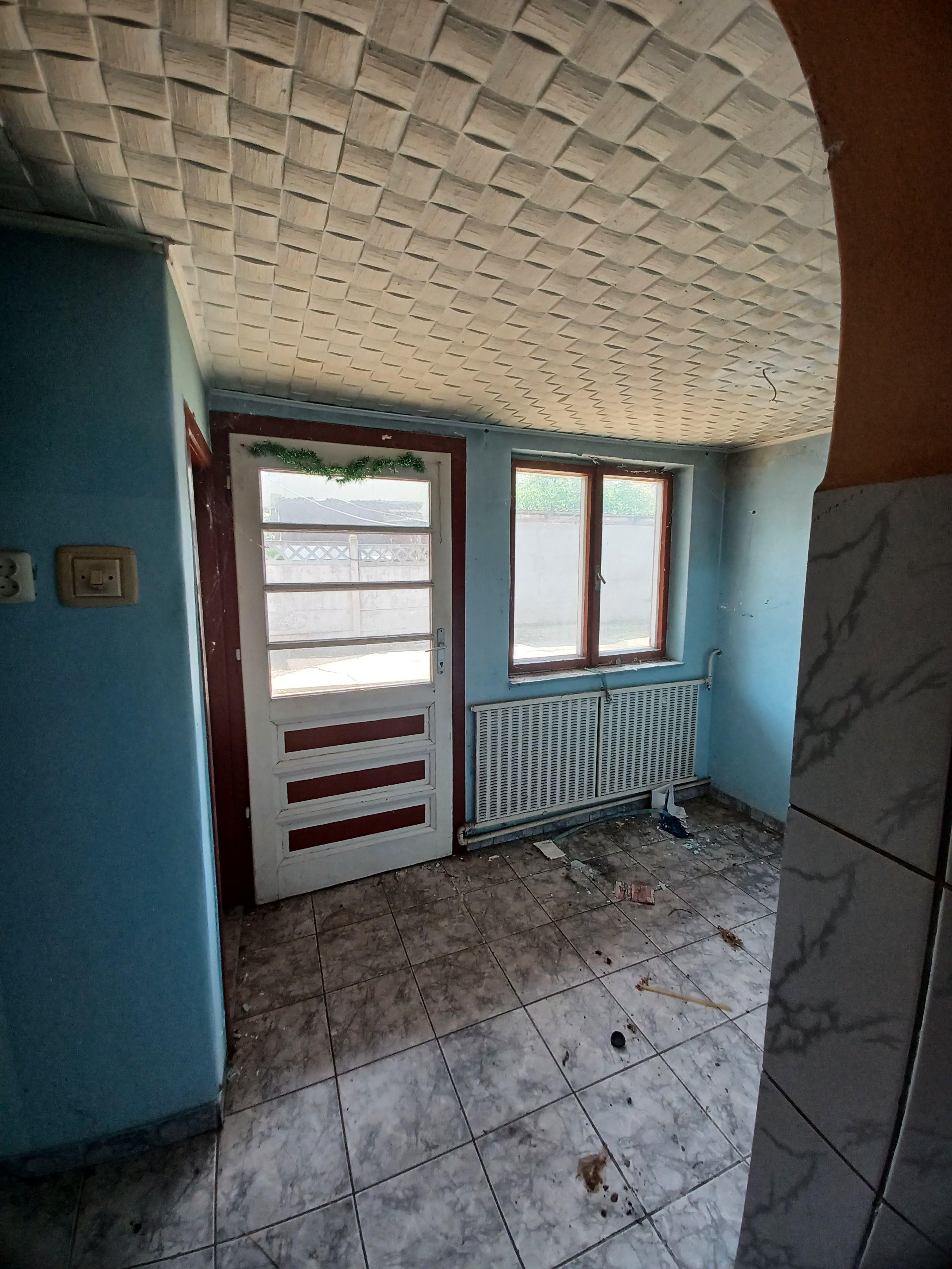 Casă, 500 mp, Muntele Găina. 600 E/lună (neg). Comision 0. - 25