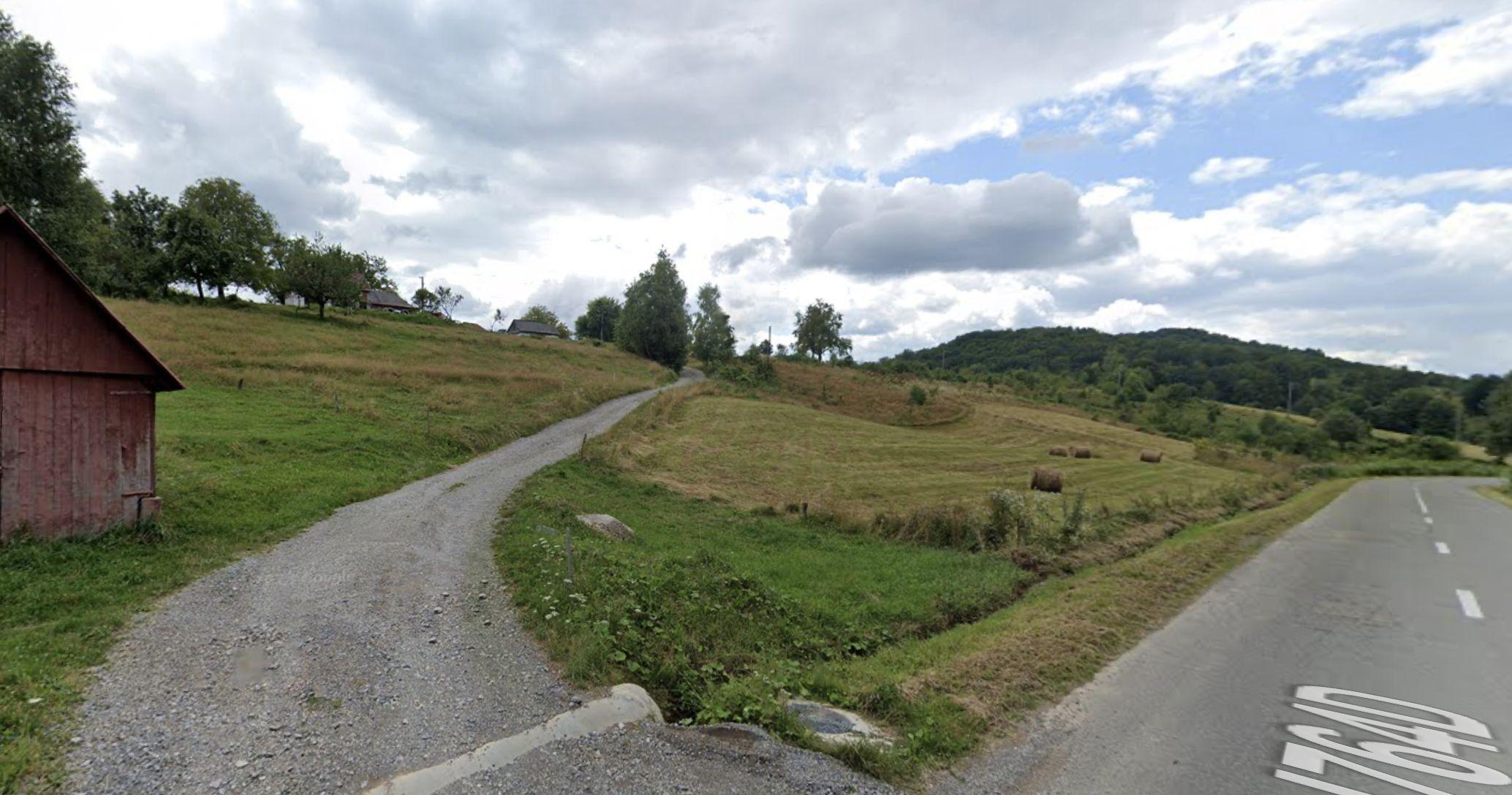 Teren intravilan Rosia, 12 000 mp, cu proiect aprobat. Comision 0. - 1