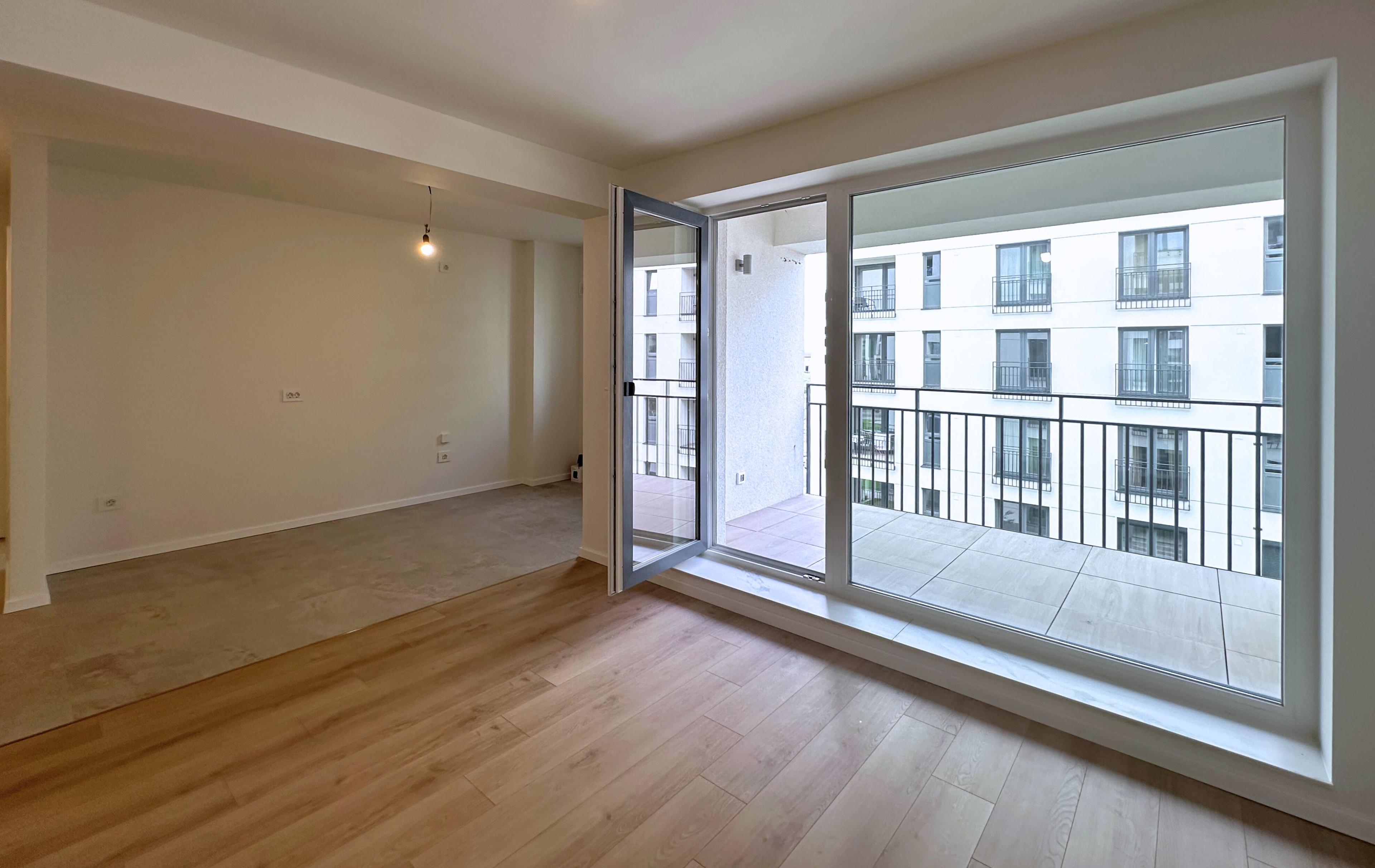 Apartament de lux 2 camere nelocuit Zona Coresi Kasper - 3