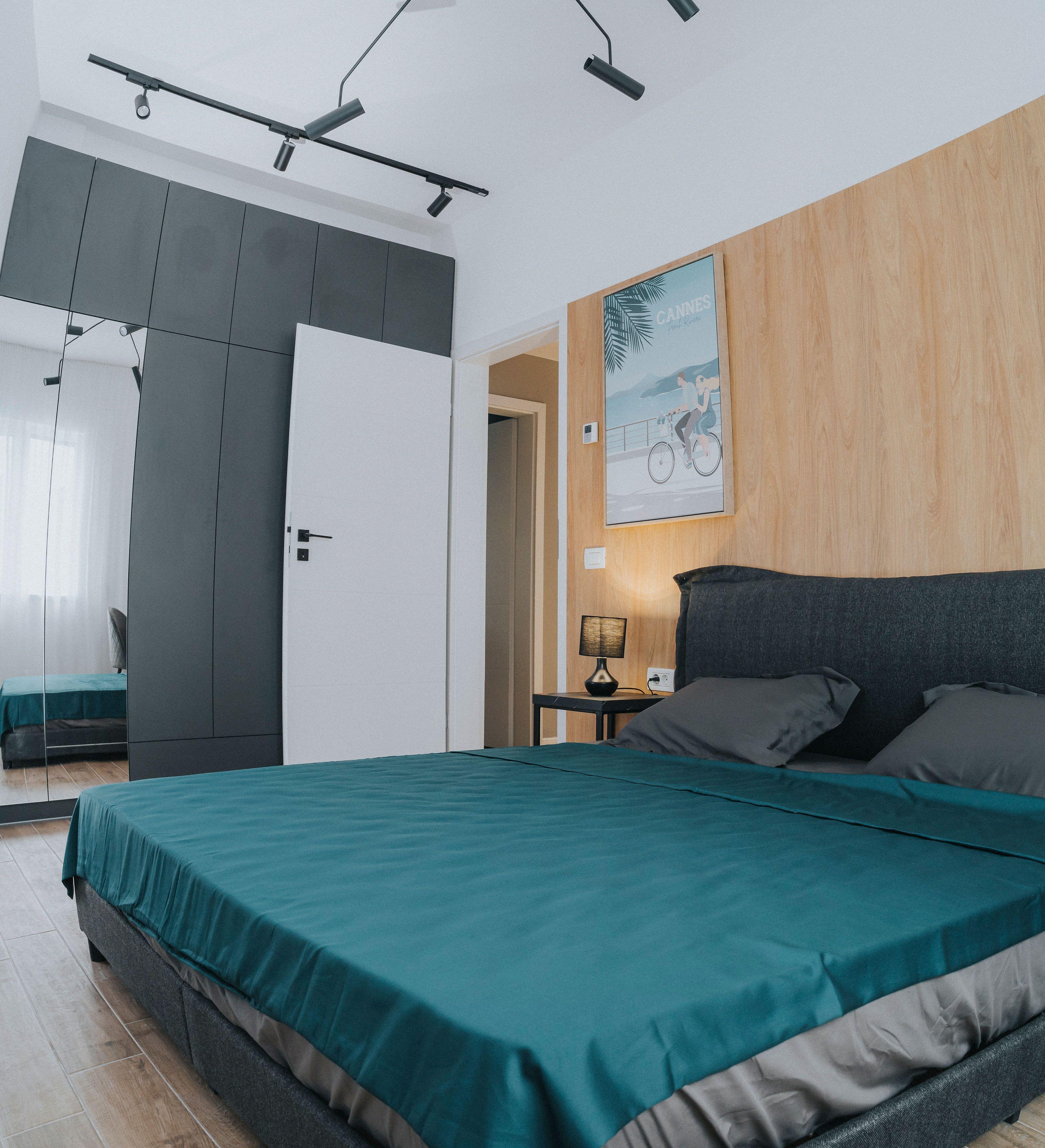 3 camere, ultracentral, Oradea. 239 000 E - 26