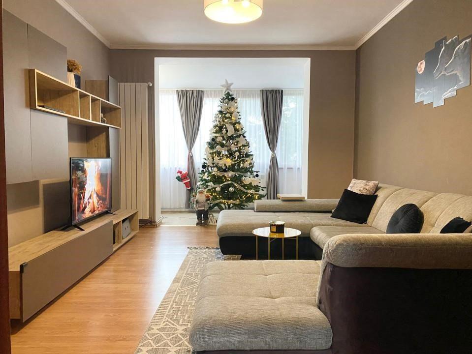 Apartament 3 camere, Gheorghe Doja, Oradea,70 mp. 125 000. Comision 0. - 4