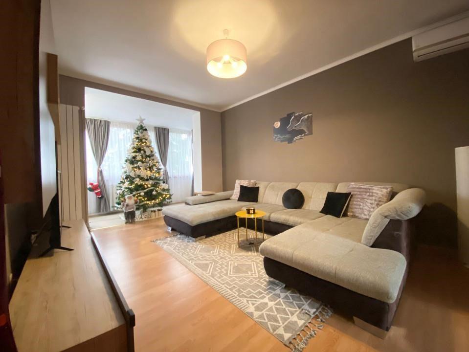 Apartament 3 camere, Gheorghe Doja, Oradea,70 mp. 125 000. Comision 0. - 6