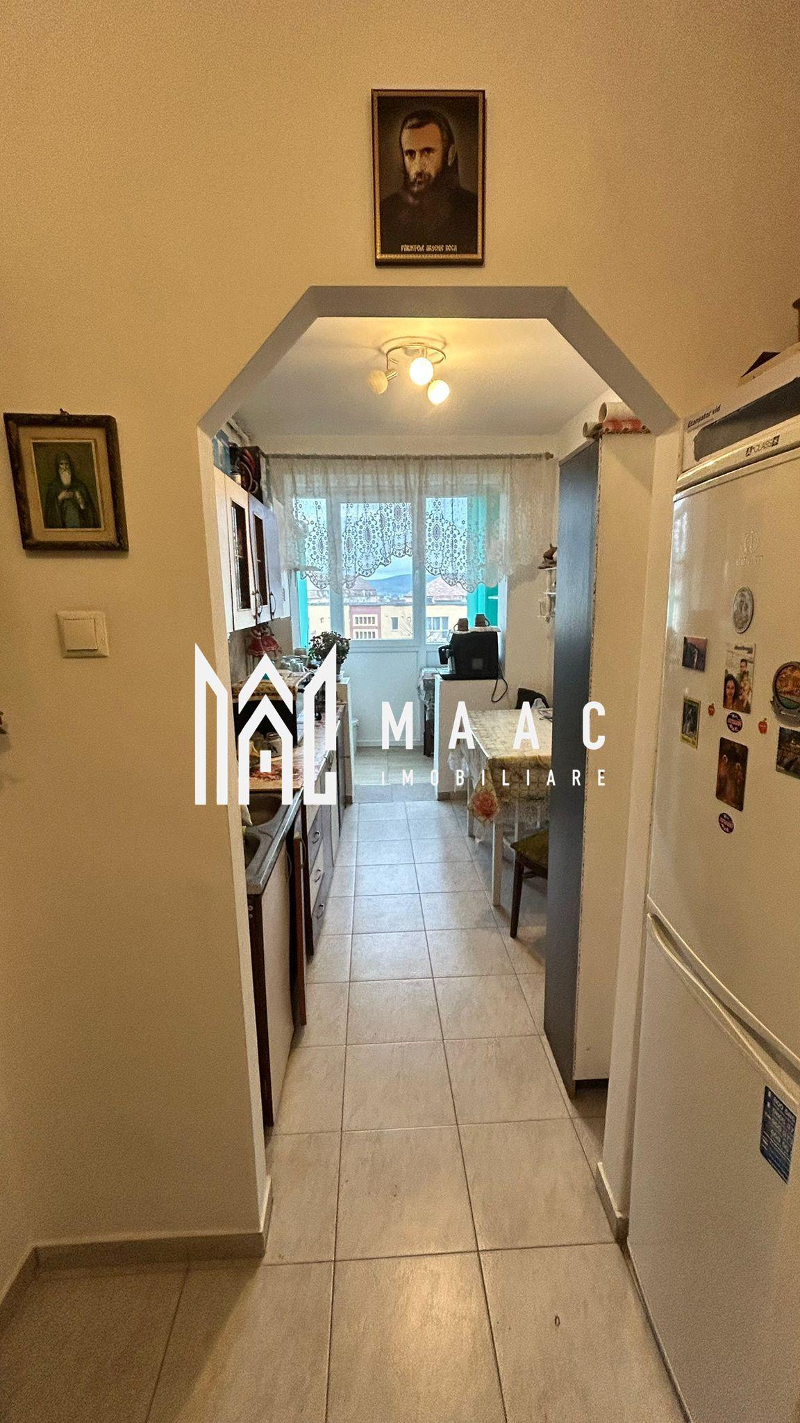 Apartament 2 camere I B-ul Mihai Viteazu I 48 mp utili + balcon 7 mp - 9