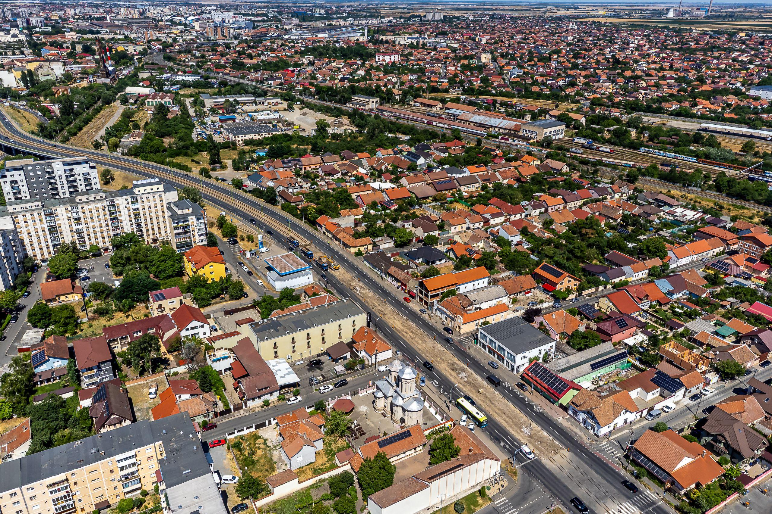 Spațiu comercial pe Calea Radnei – 964 mp teren + hală | 0% comision - 5