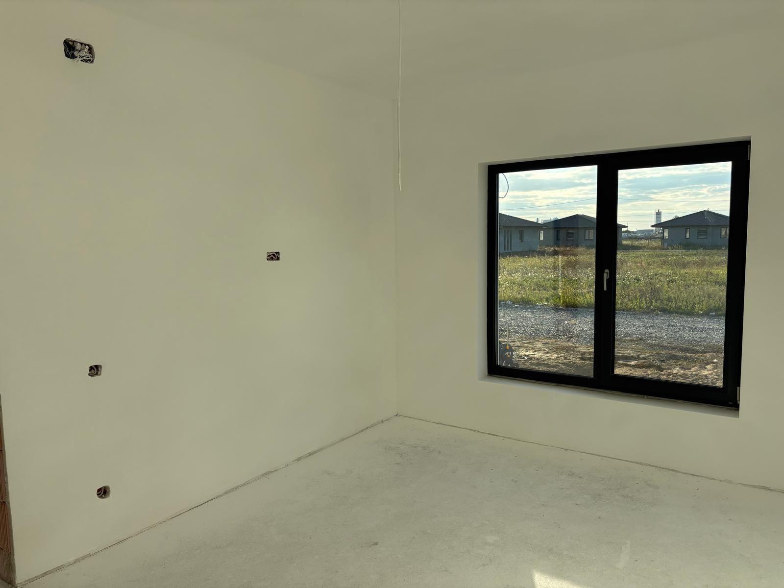 Casa Santandrei, 159 000 E (neg). Comision 0. - 13