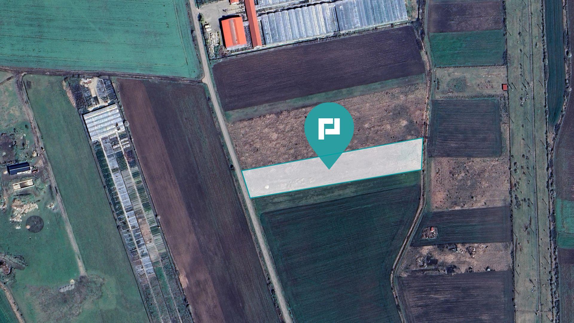 Teren arabil intravilan 10.333mp - Livada - 1