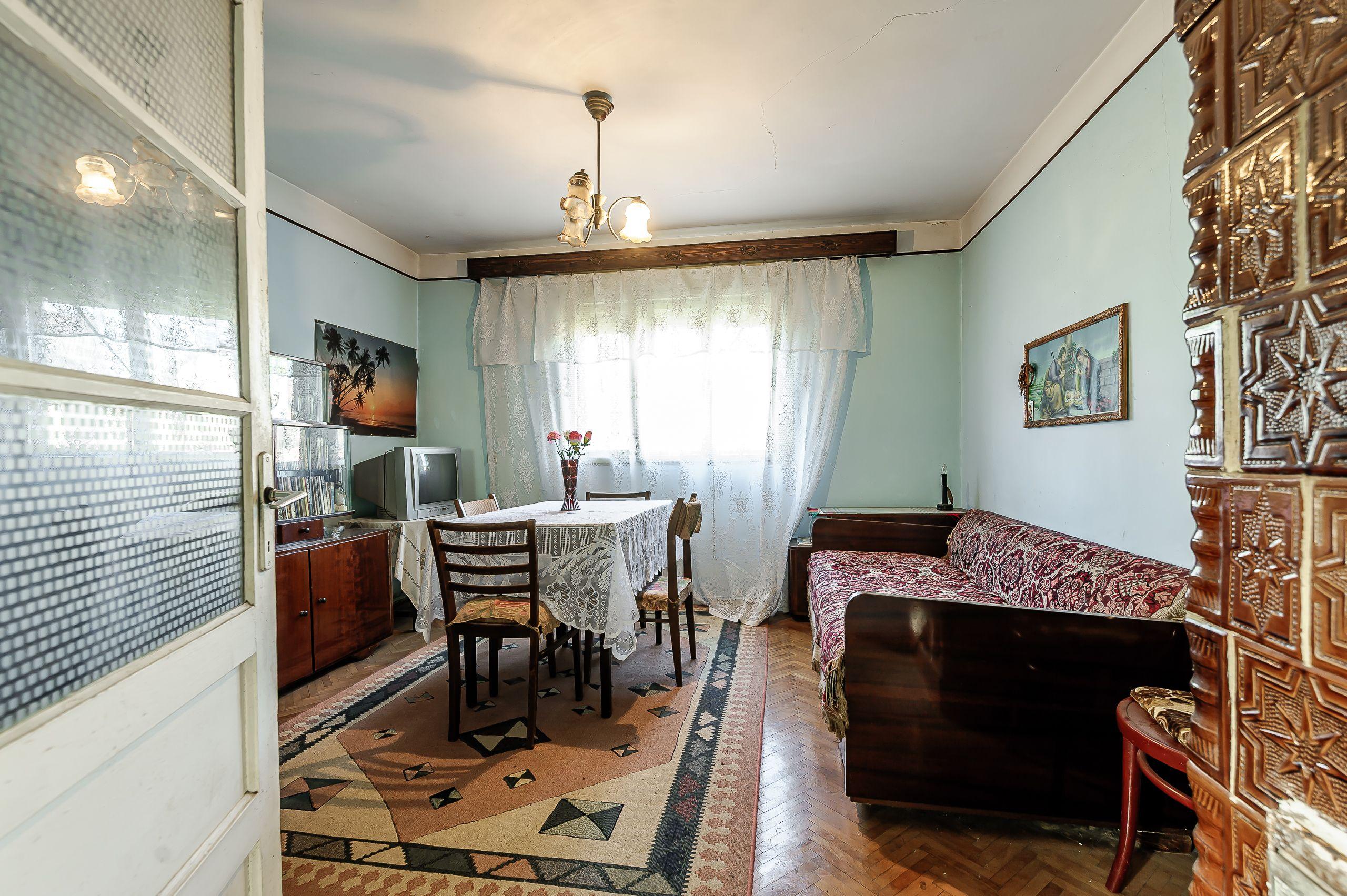VANDUT! Casa din caramida 3 camere - Teren 755 mp - Livada, Arad - 3