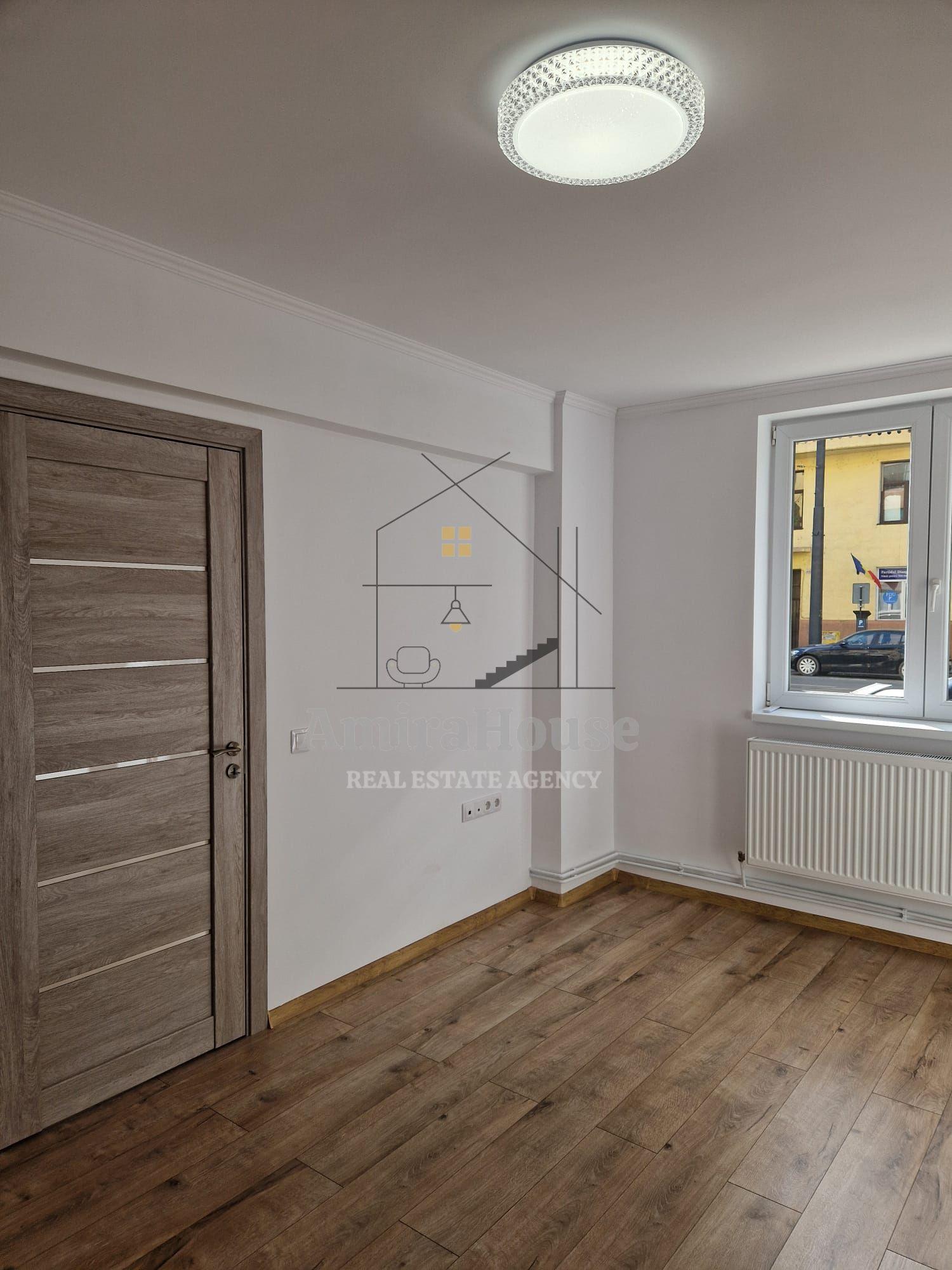 Apartament 3 camere, recent finisat, str Horea - 28