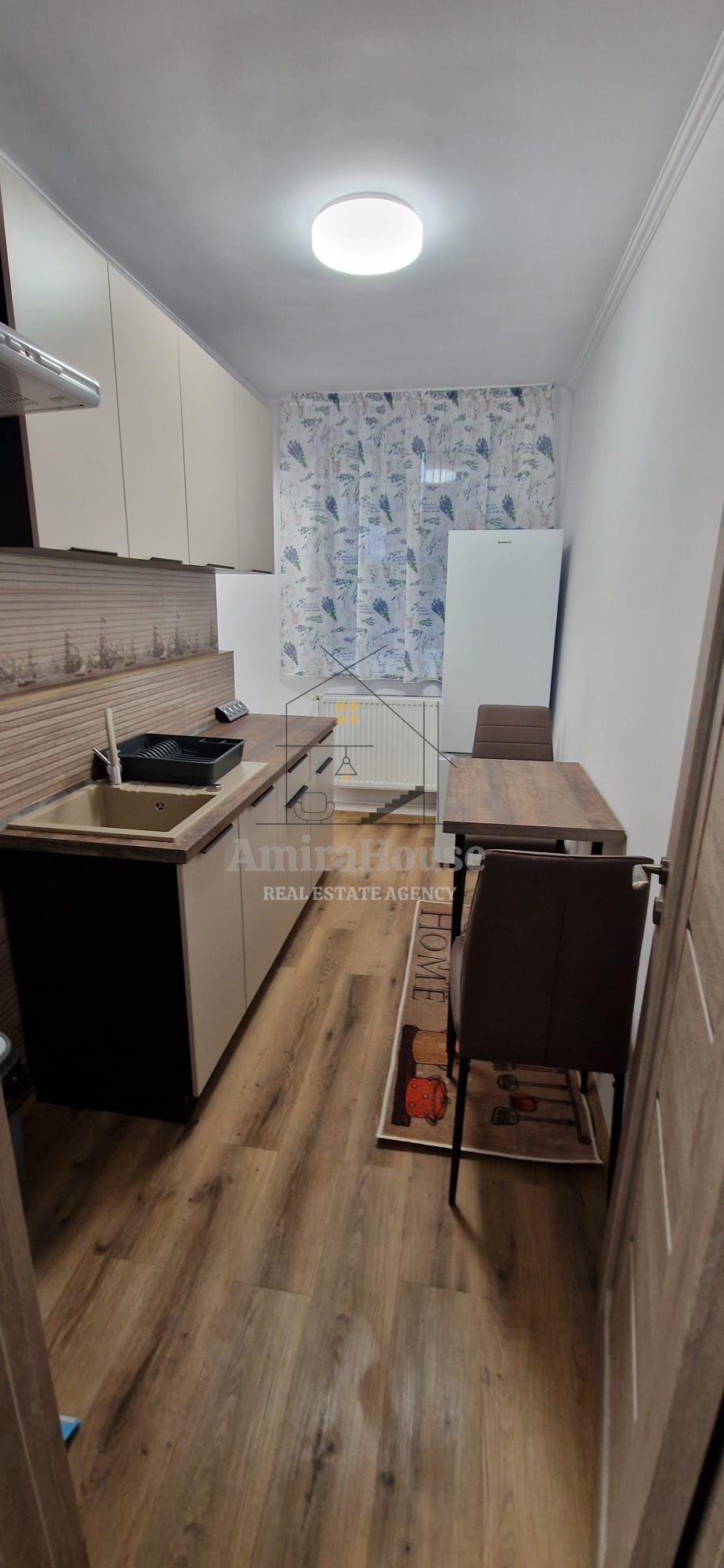 Apartament 3 camere, recent finisat, str Horea - 16