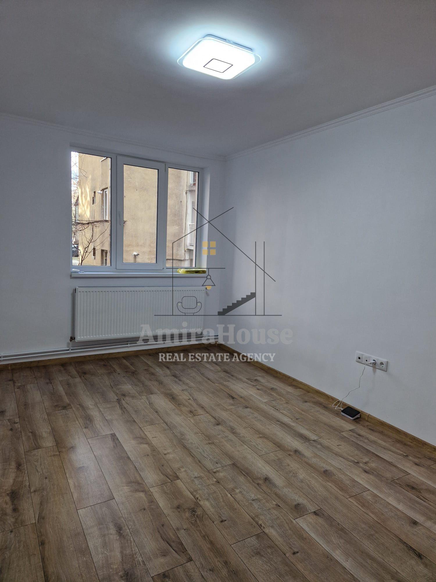Apartament 3 camere, recent finisat, str Horea - 27