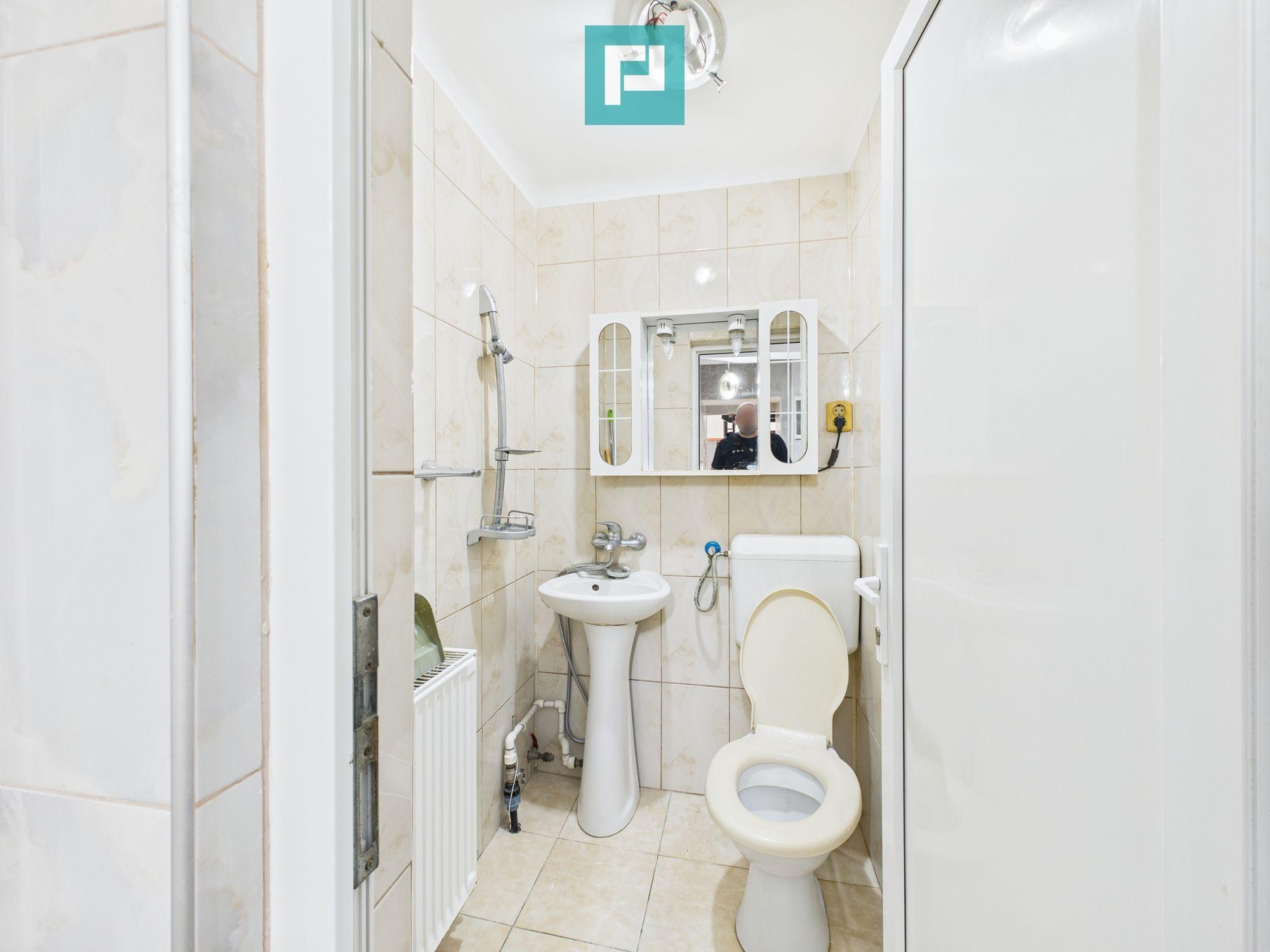 Apartament 4 camere, Bulevardul Revoluției - 6