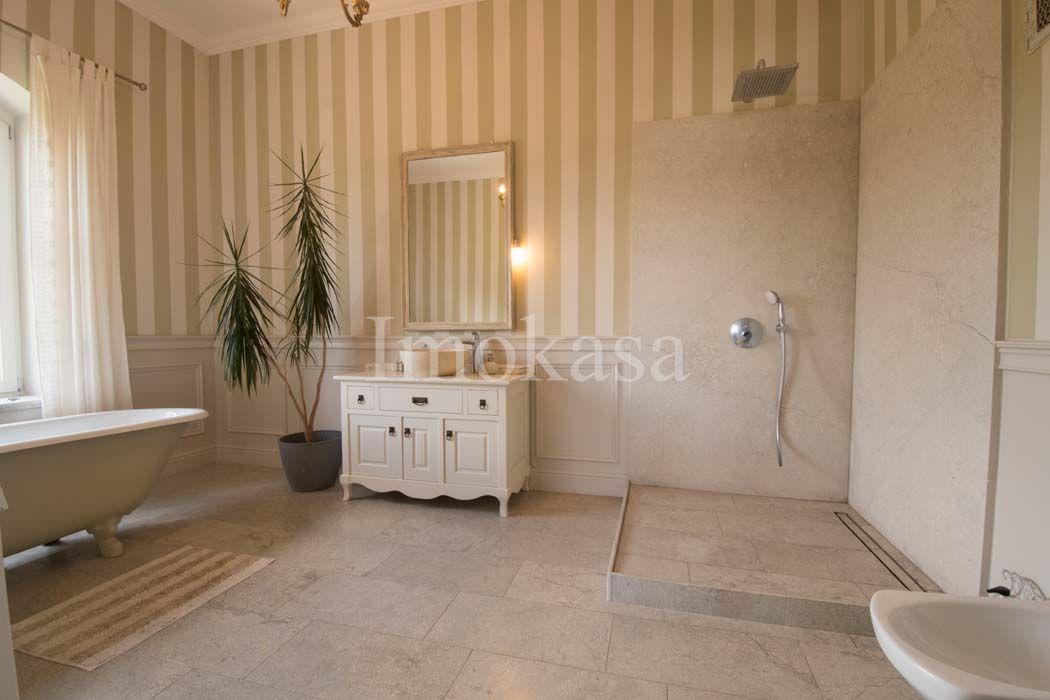 Vila exclusivista cu 7 camere si teren de 2040 mp , Padurea Dumbrava - 14